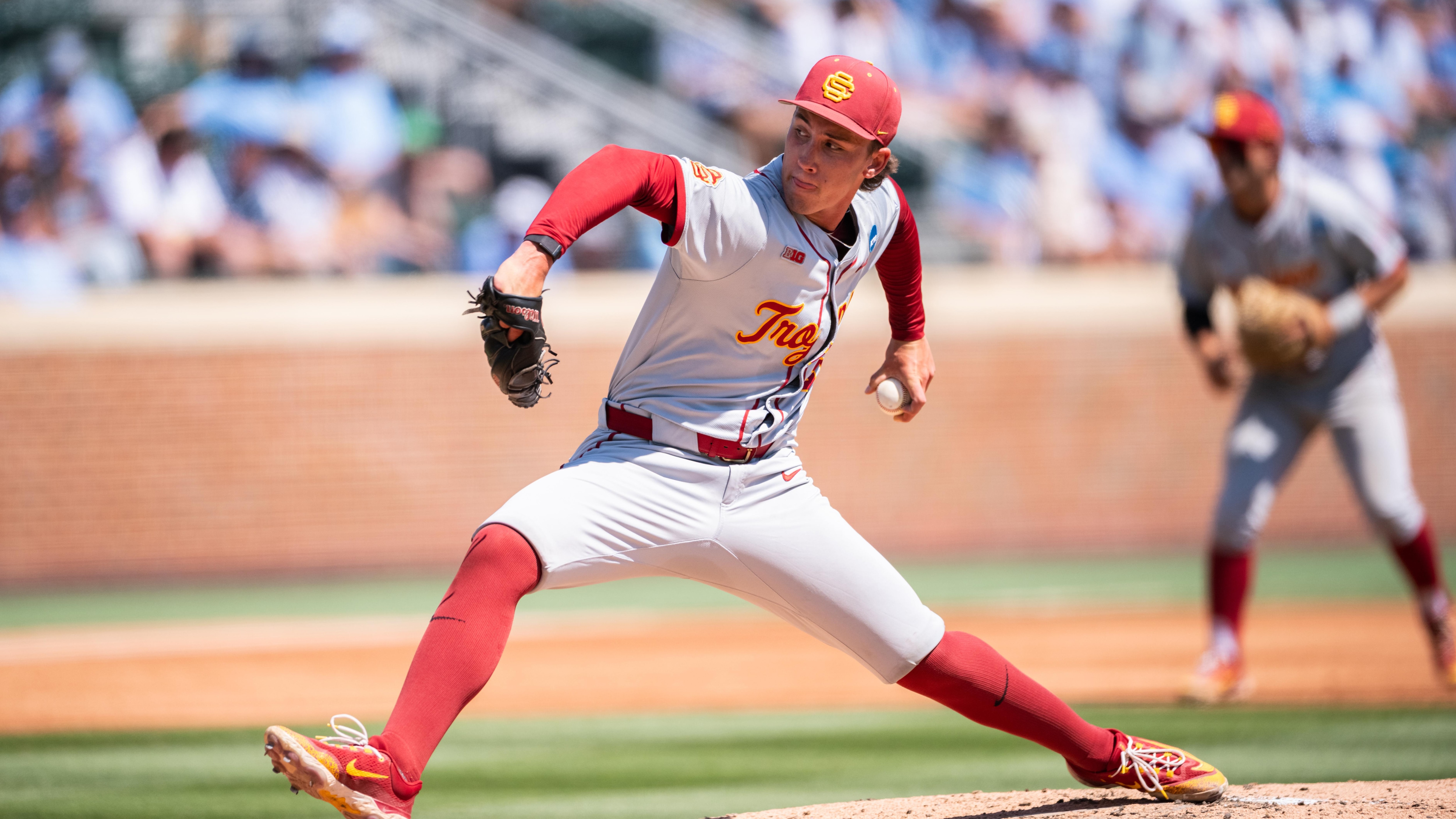 NCAA baseball super regional USC v NC