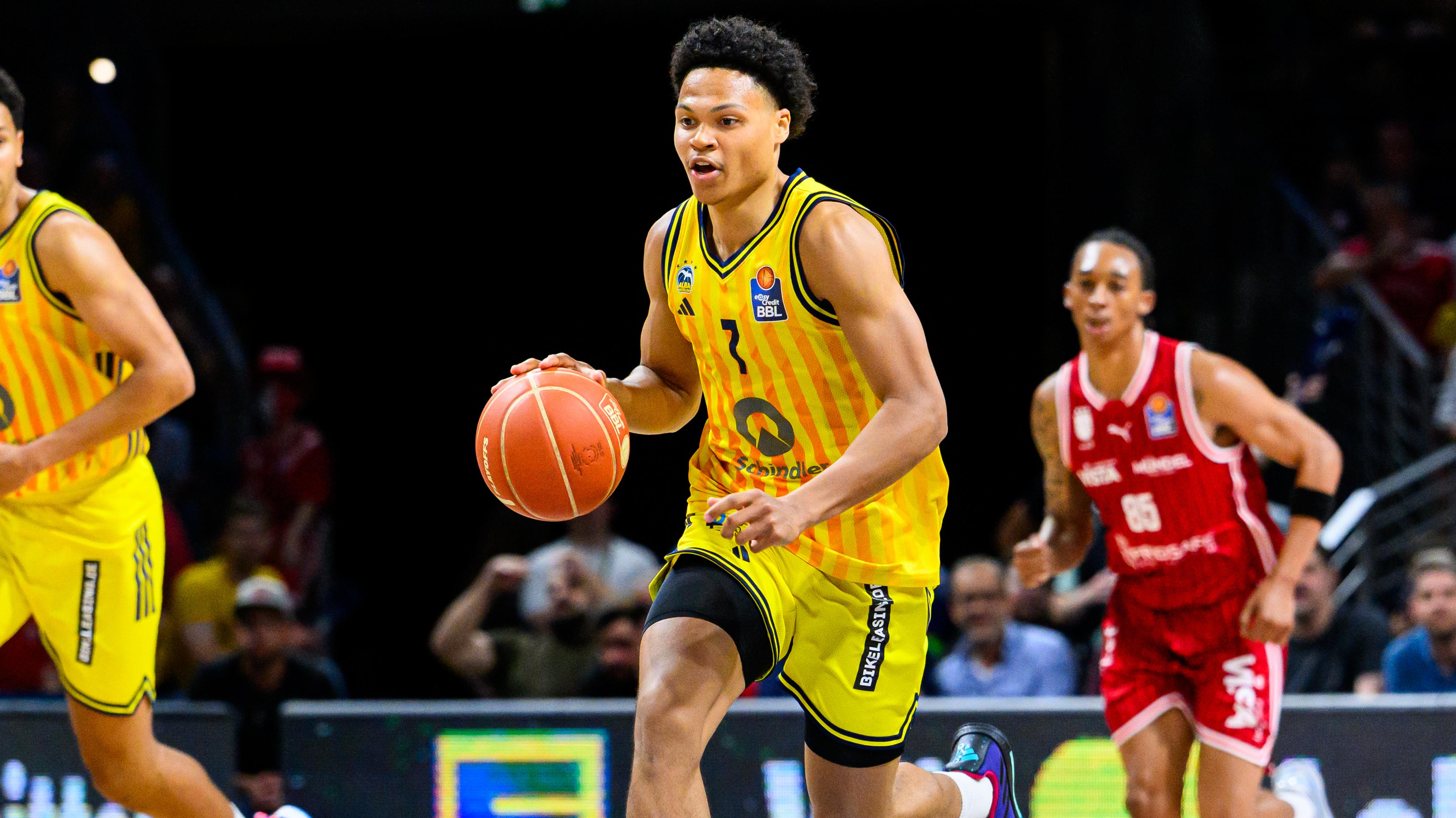 Basketball Bundesliga Semi Finals match 5 - ALBA Berlin v BMA365 Bamberg Baskets