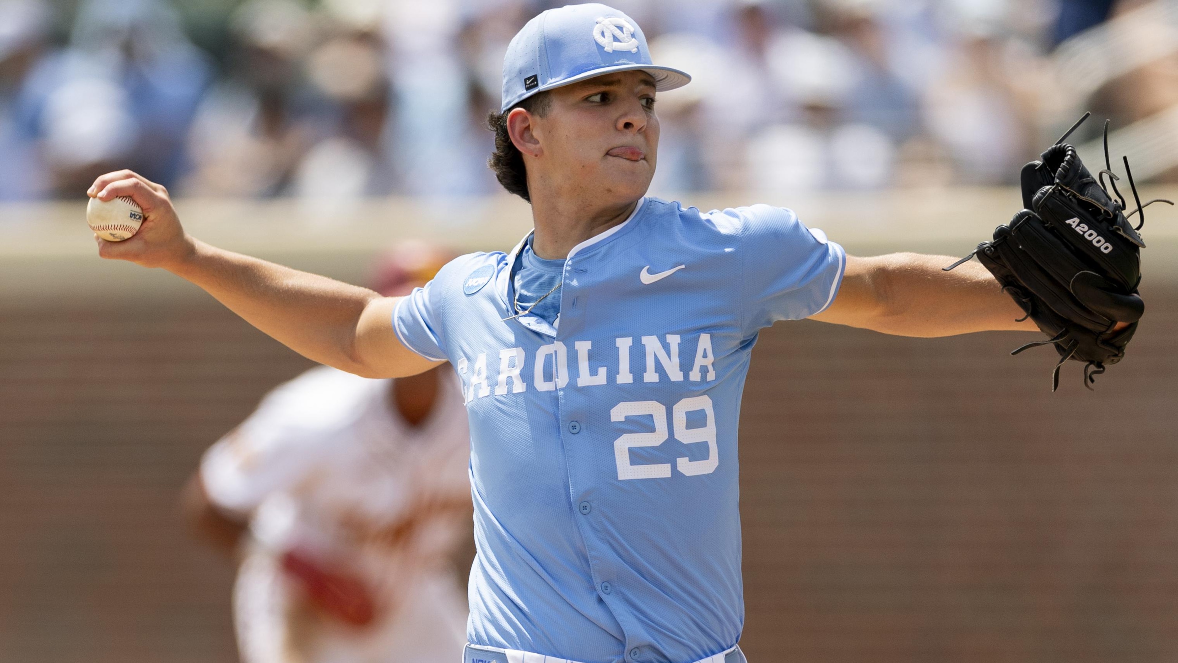 NCAA baseball super regional USC v UNC game 2