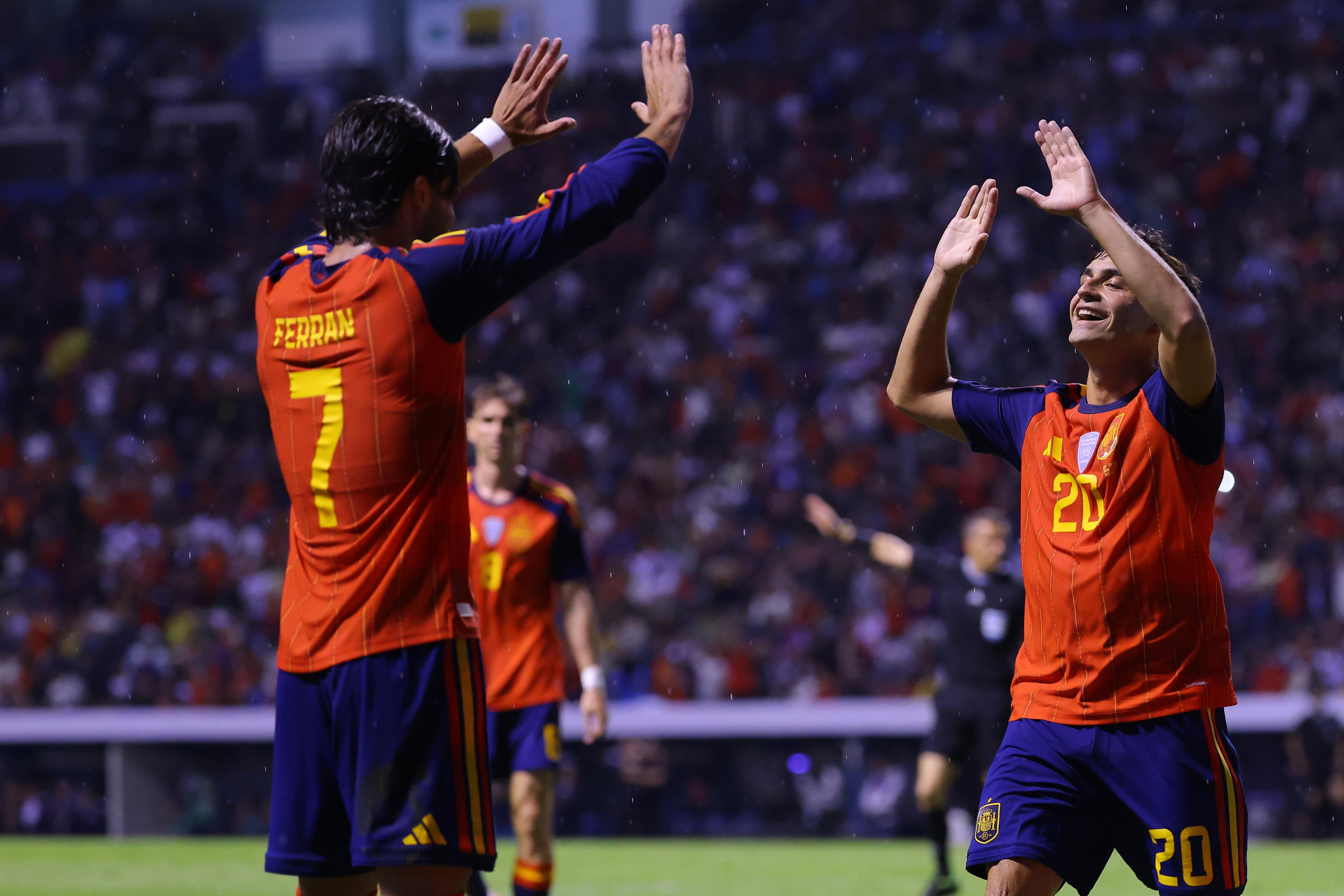 Peru v Spain - International Friendly