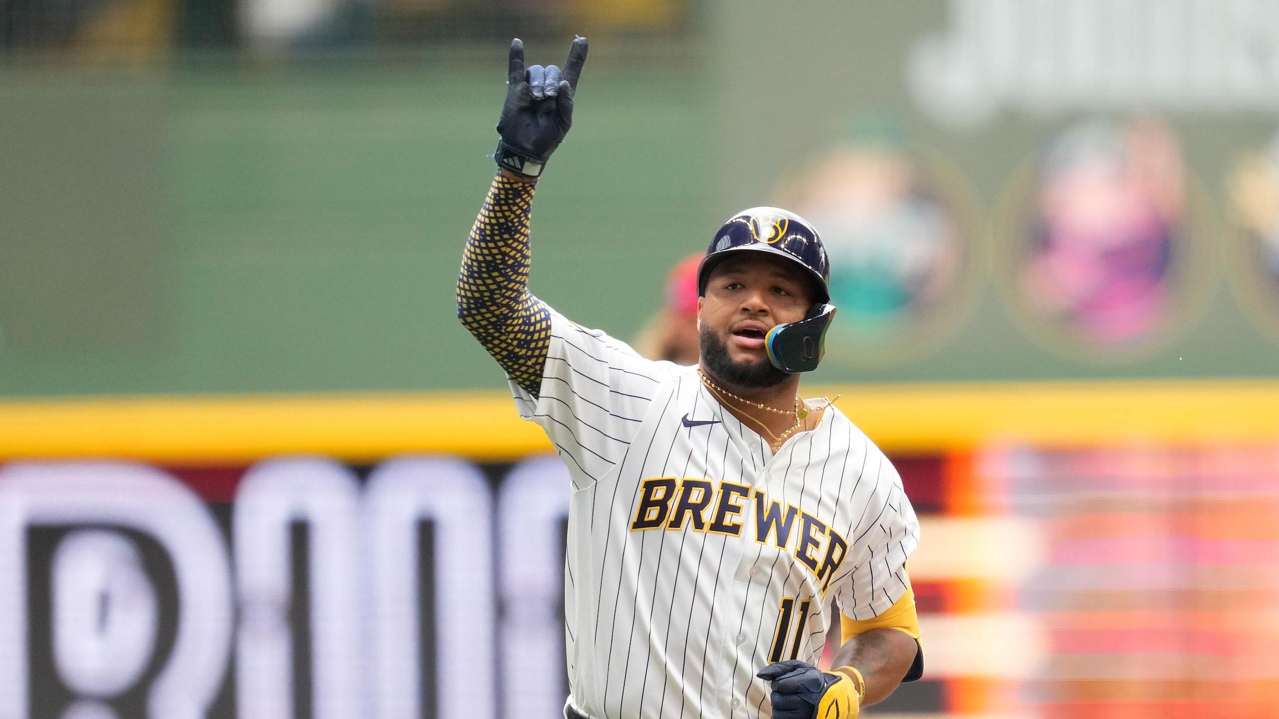 Philadelphia Phillies v Milwaukee Brewers Philadelphia Phillies v Milwaukee Brewers