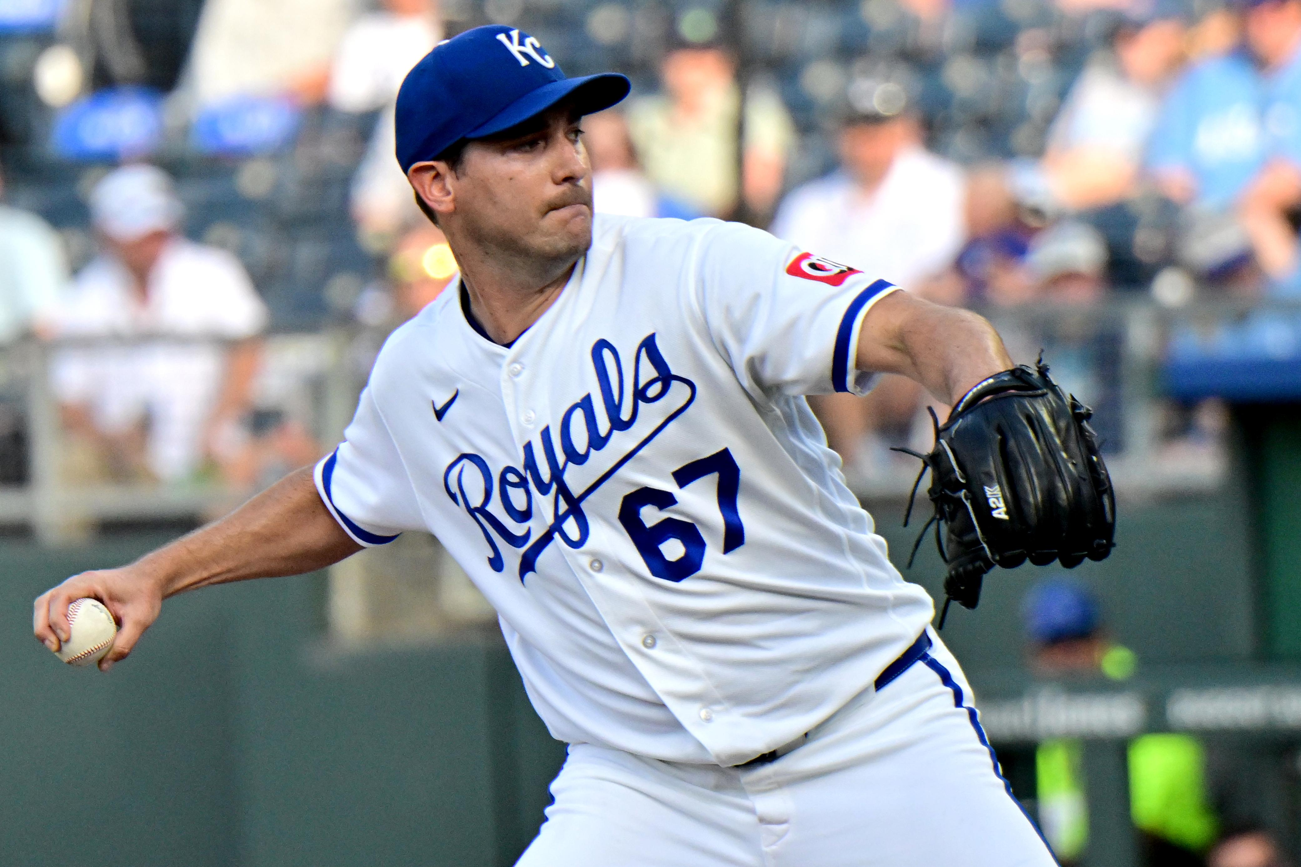 MLB: JUN 10 Rangers at Royals MLB: JUN 10 Rangers at Royals