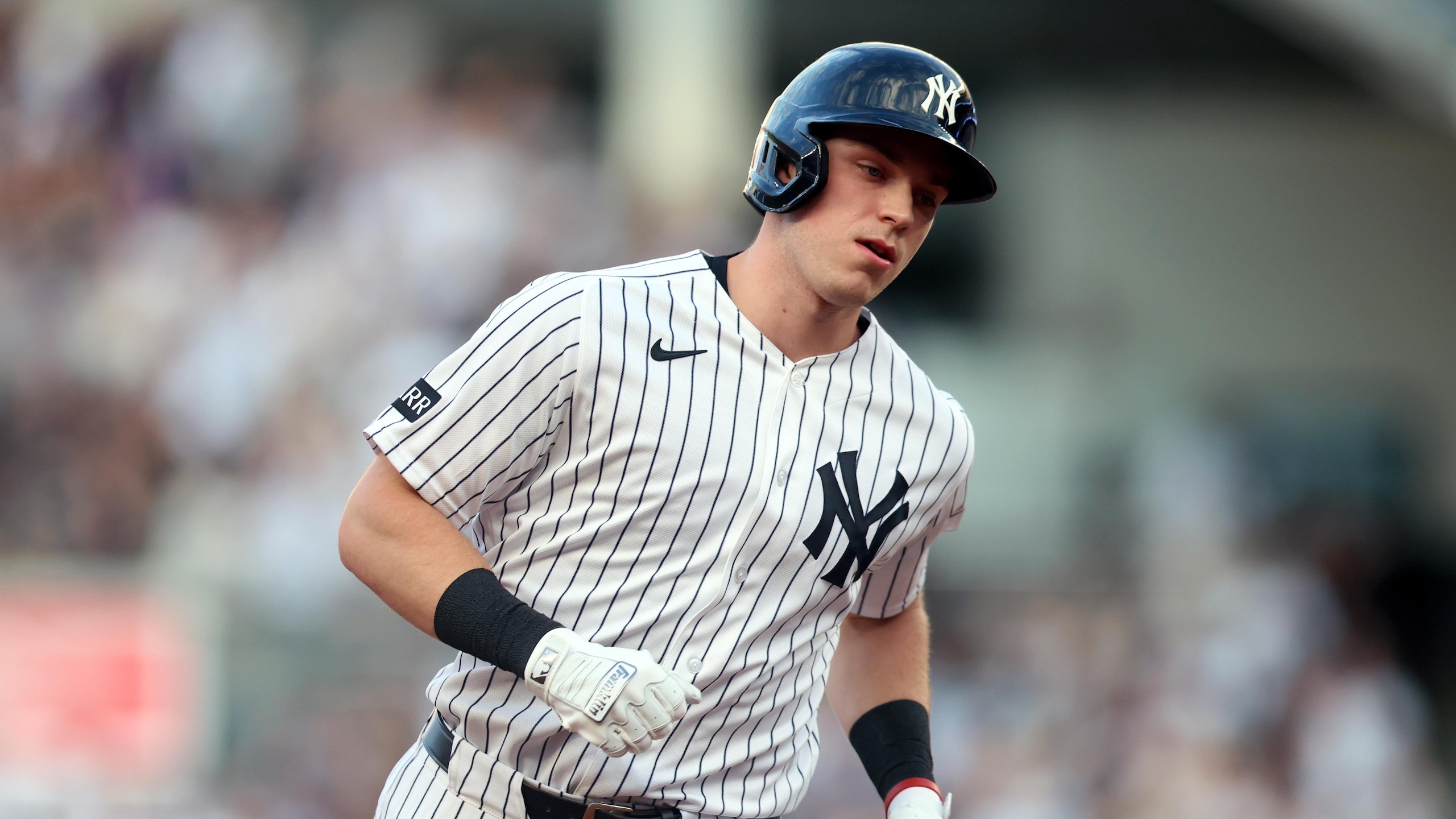 Cincinnati Reds v. New York Yankees