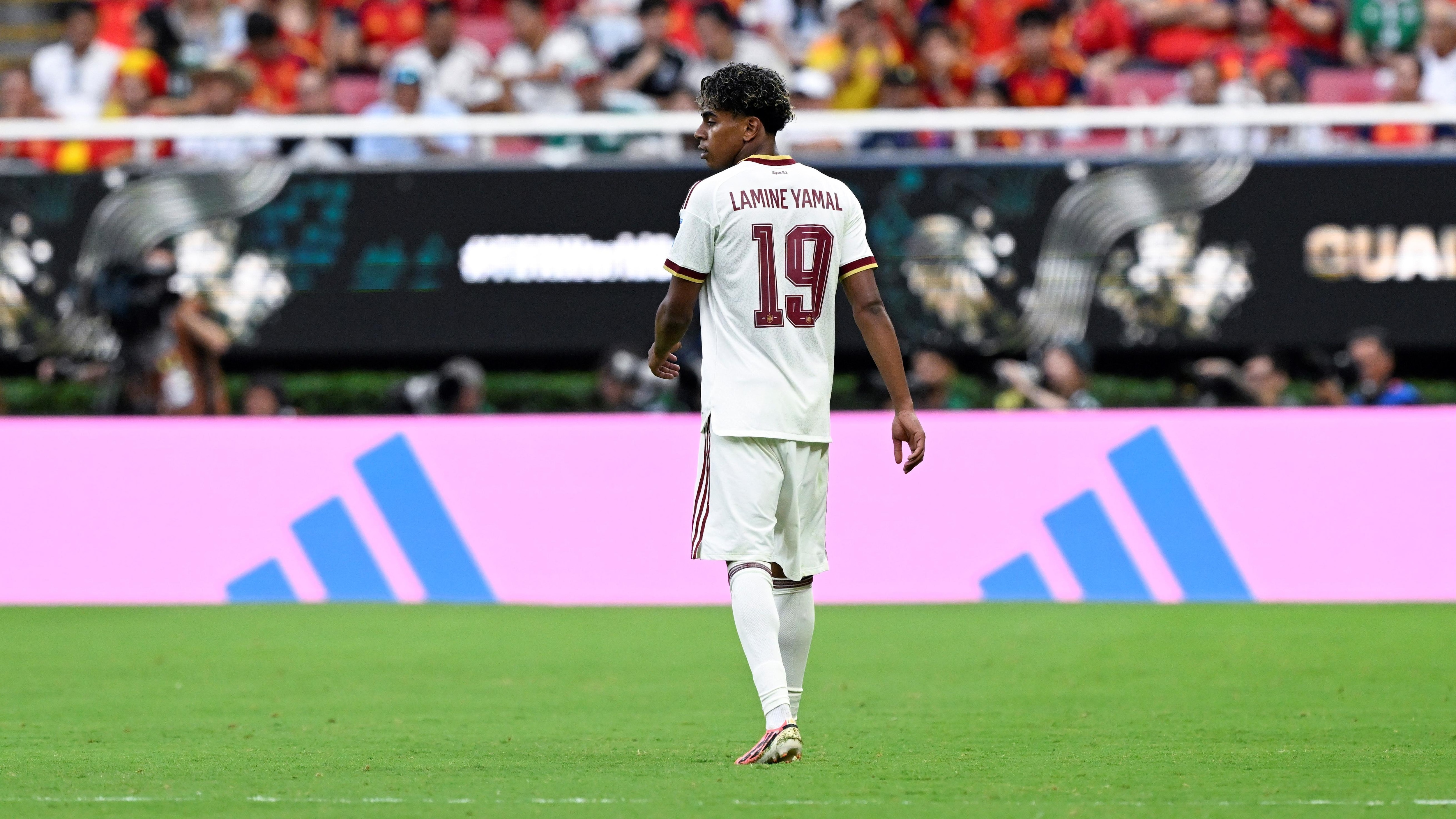 MEXICO-GUADALAJARA-FOOTBALL-FIFA WORLD CUP-GROUP H-URU VS ESP