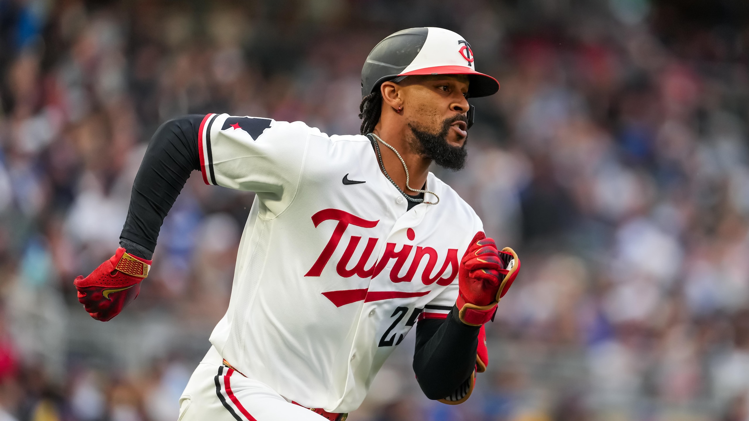 Los Angeles Dodgers v Minnesota Twins