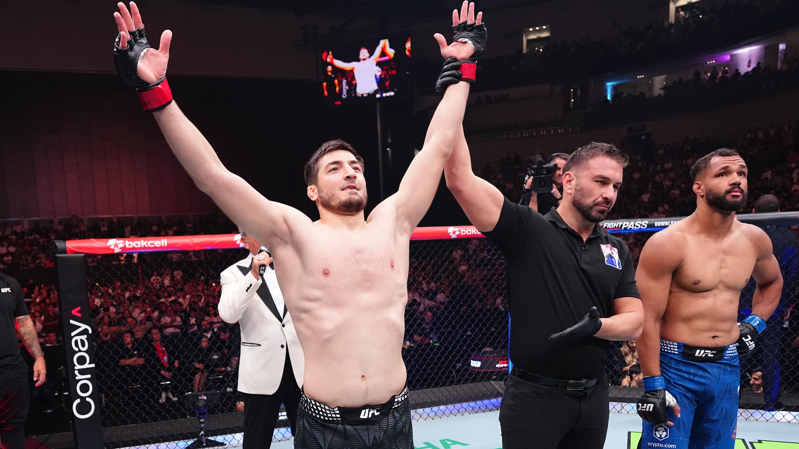 UFC Fight Night: Yakhyaev v Walker