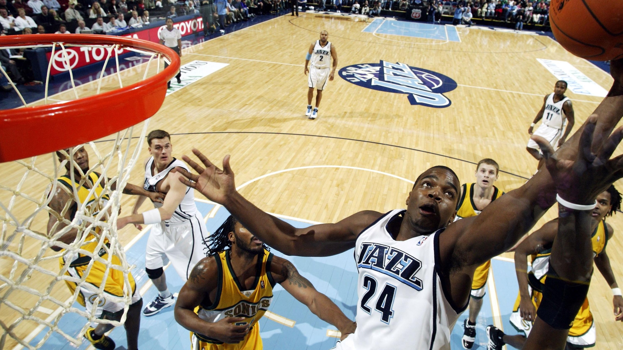 Seattle SuperSonics v Utah Jazz Seattle SuperSonics v Utah Jazz