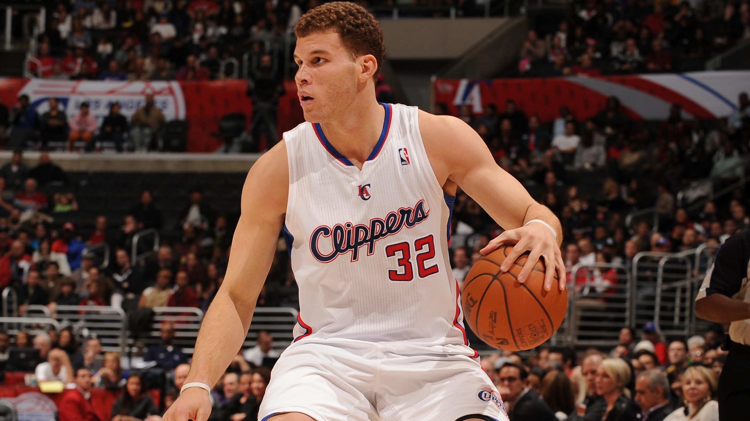 Sacramento Kings v Los Angeles Clippers