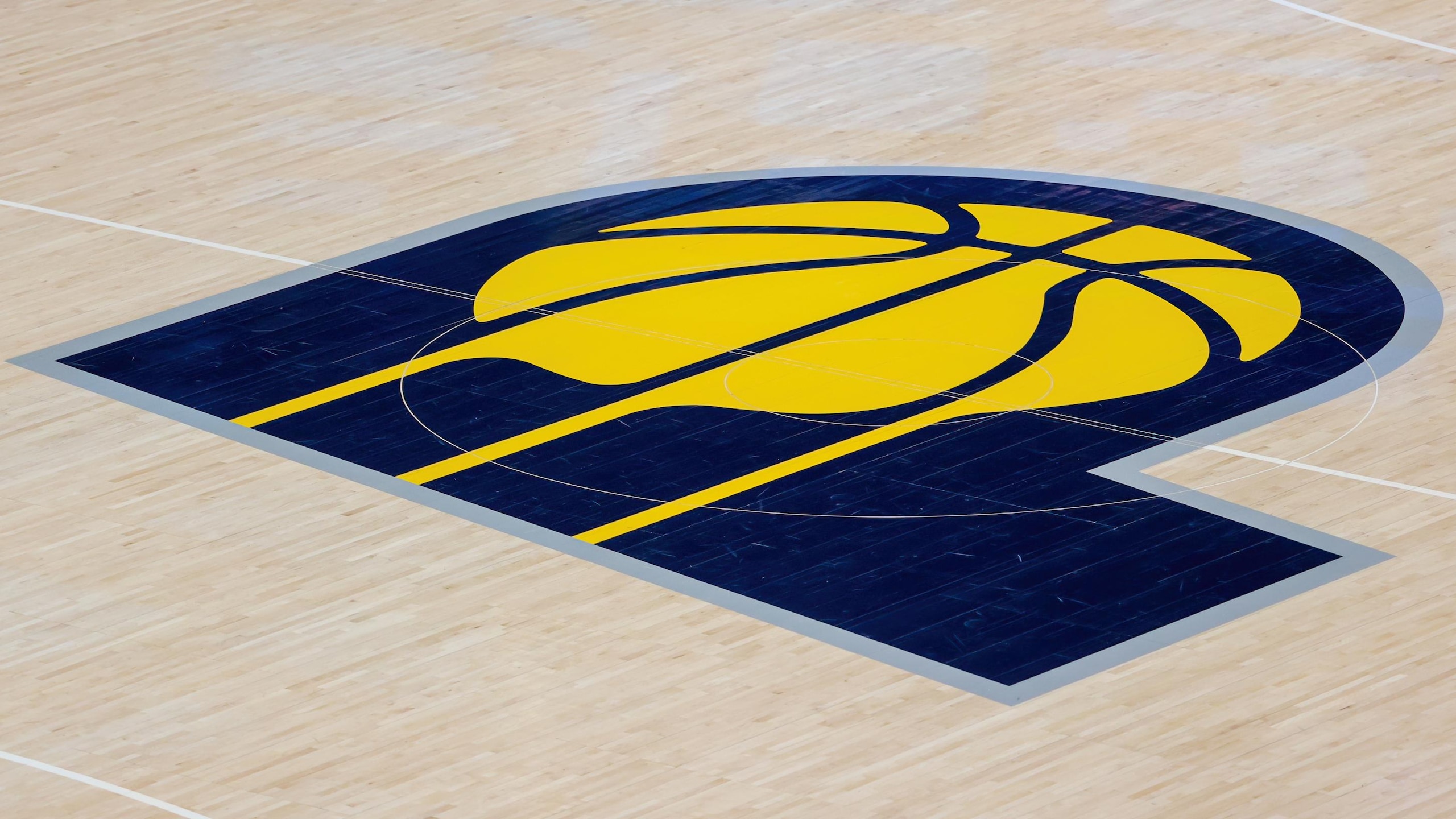 Charlotte Hornets v Indiana Pacers