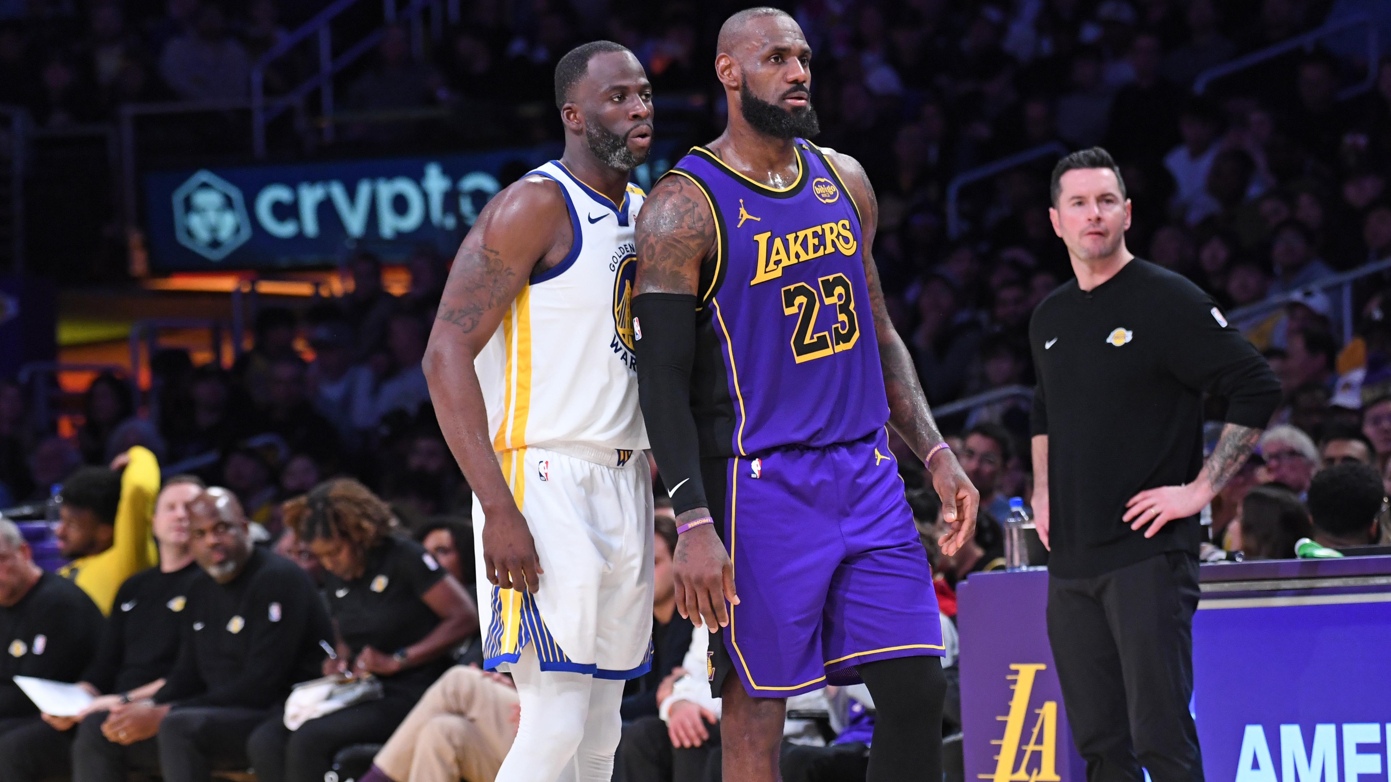 Golden State Warriors v Los Angeles Lakers Golden State Warriors v Los Angeles Lakers