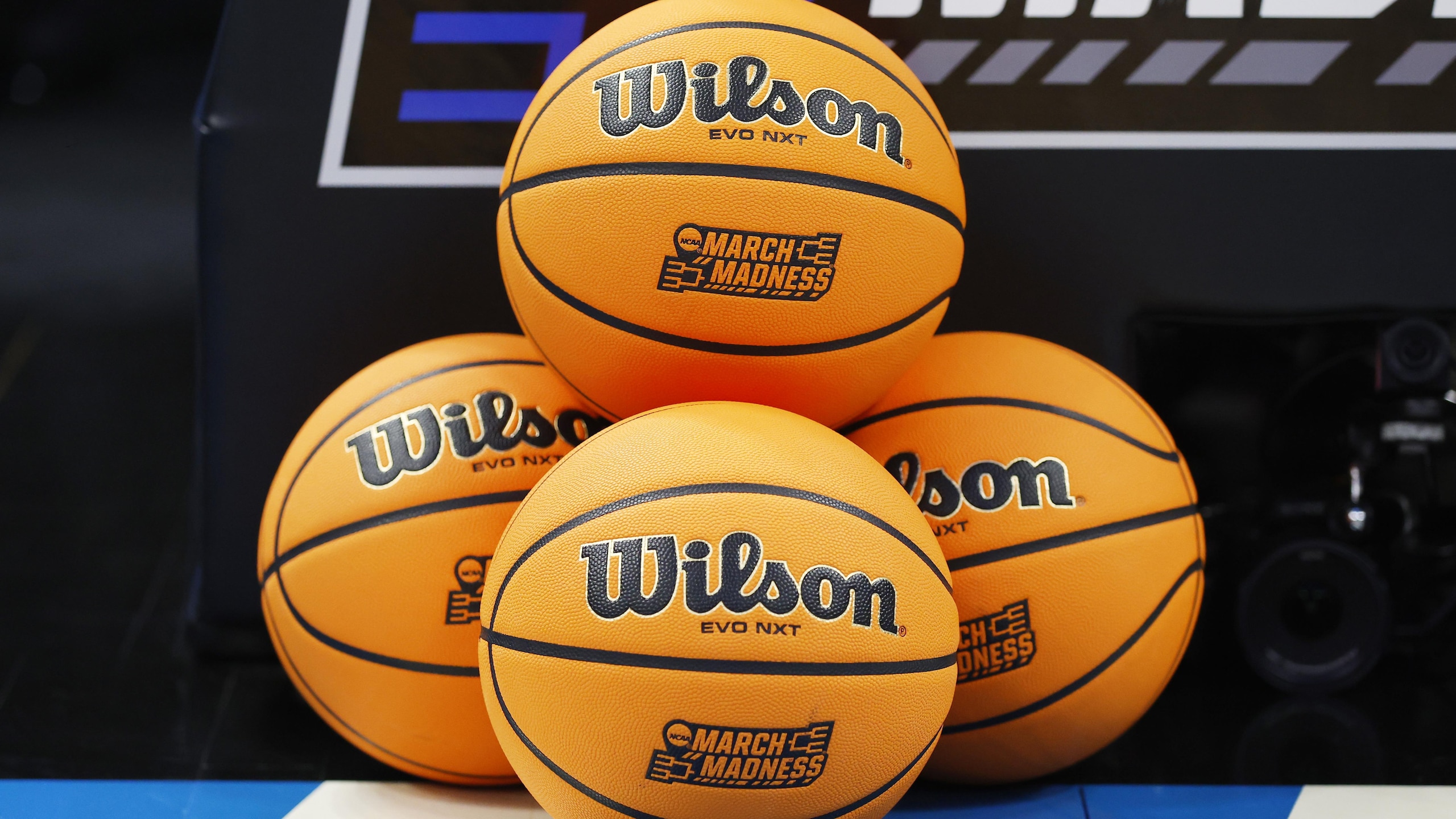 NCAA BASKETBALL: MAR 21 Div I Men's Championship - First Round - Troy vs Kentucky