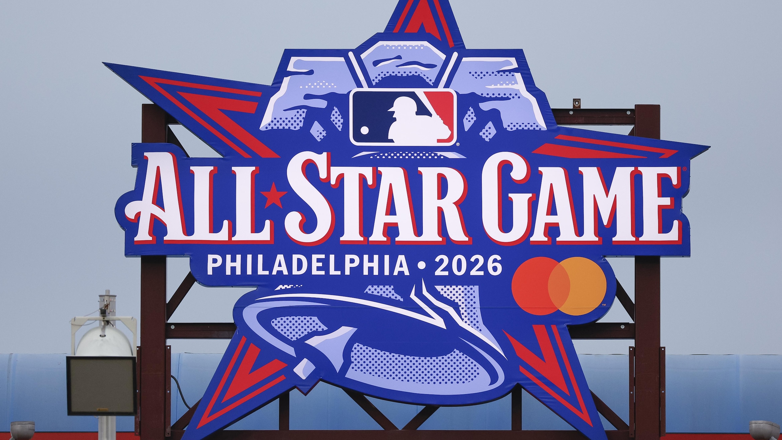 Los Angeles Angels v Philadelphia Phillies Los Angeles Angels v Philadelphia Phillies