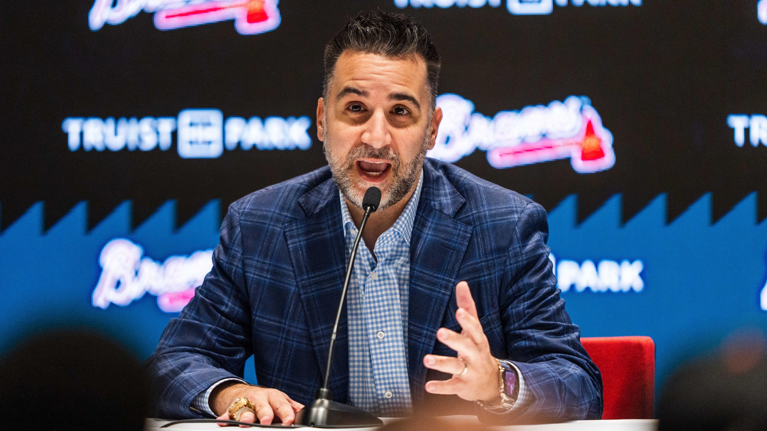 Braves, White Sox Looking to Buy