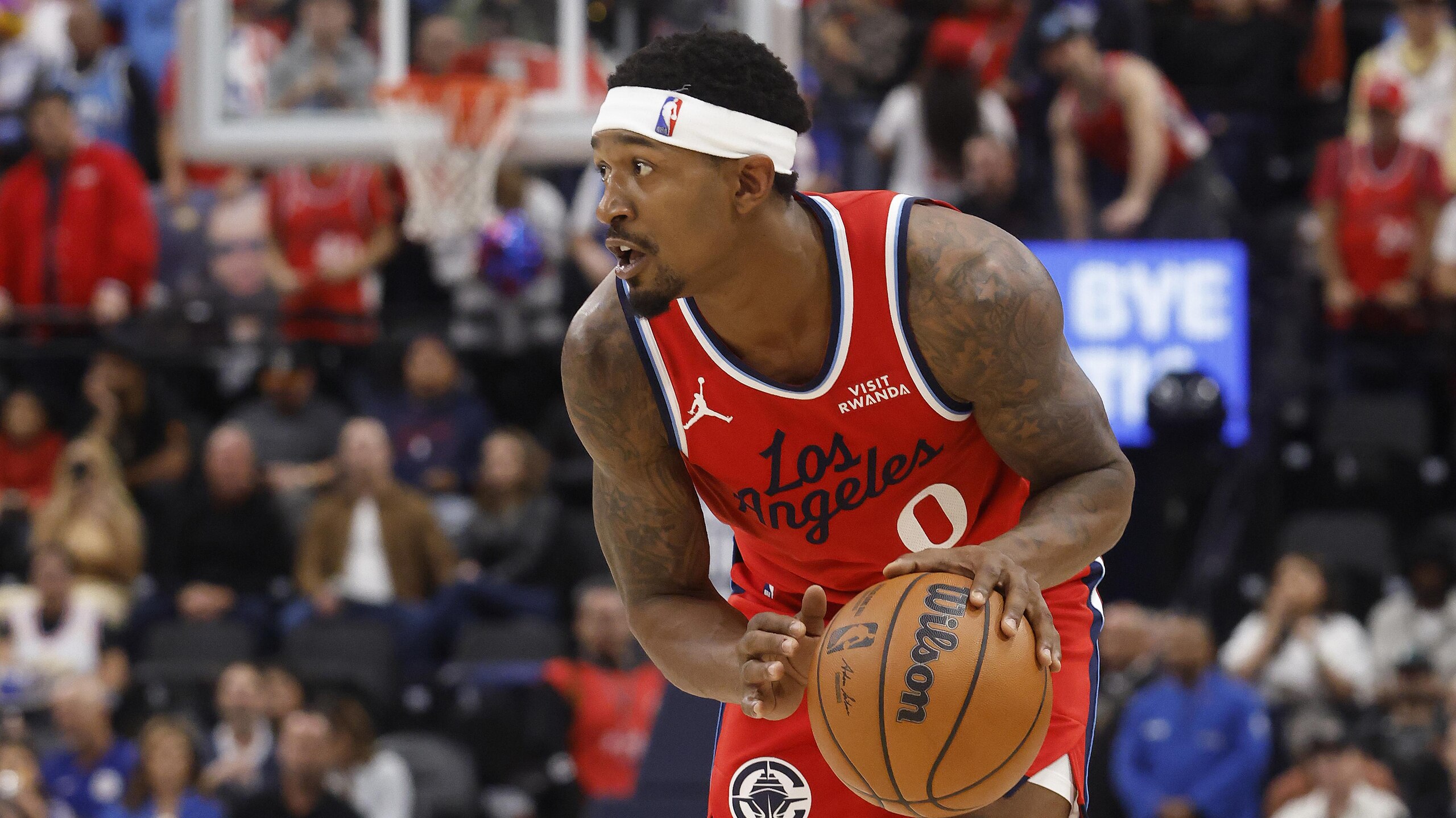 Phoenix Suns v Los Angeles Clippers
