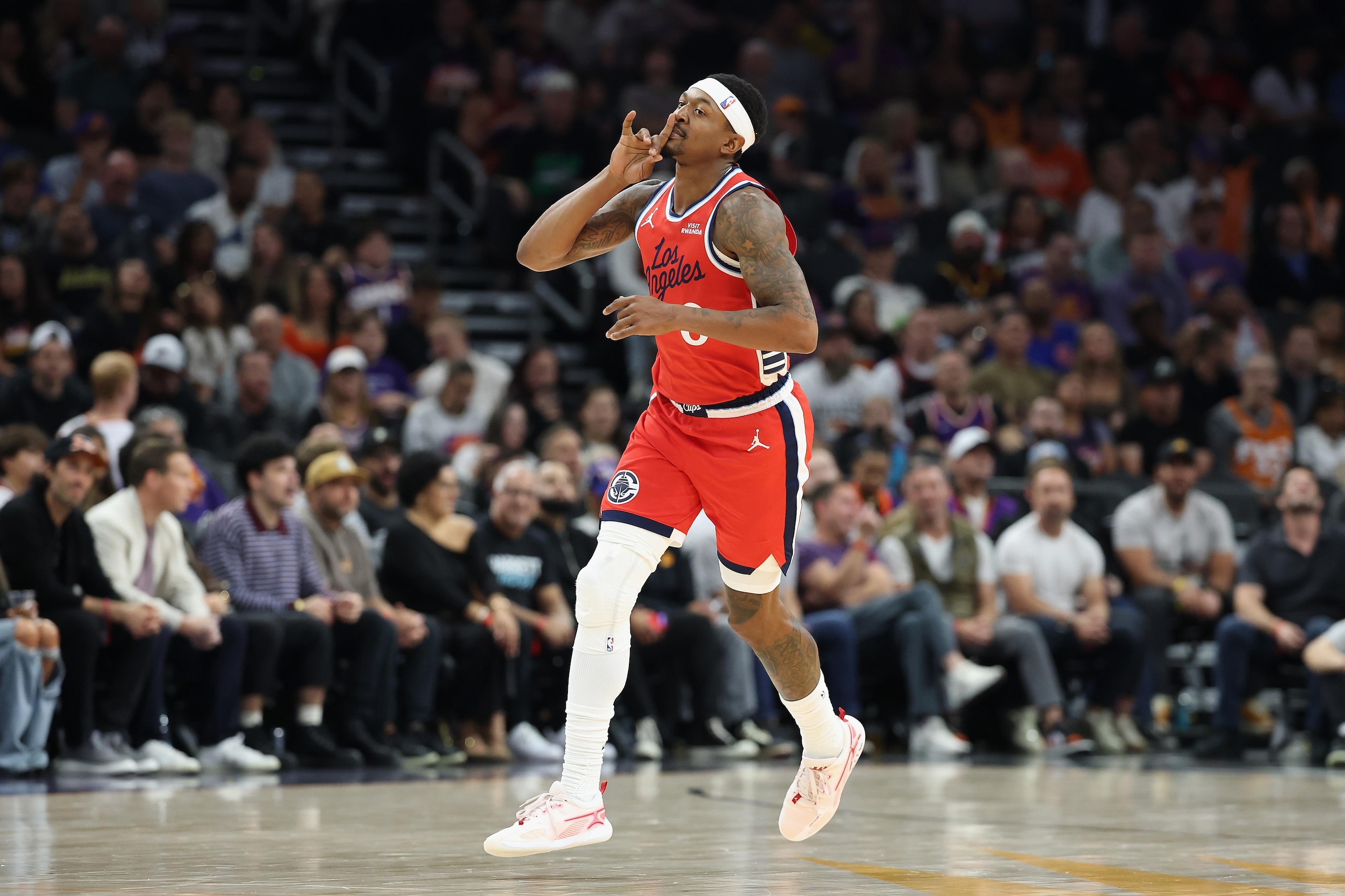 Los Angeles Clippers v Phoenix Suns