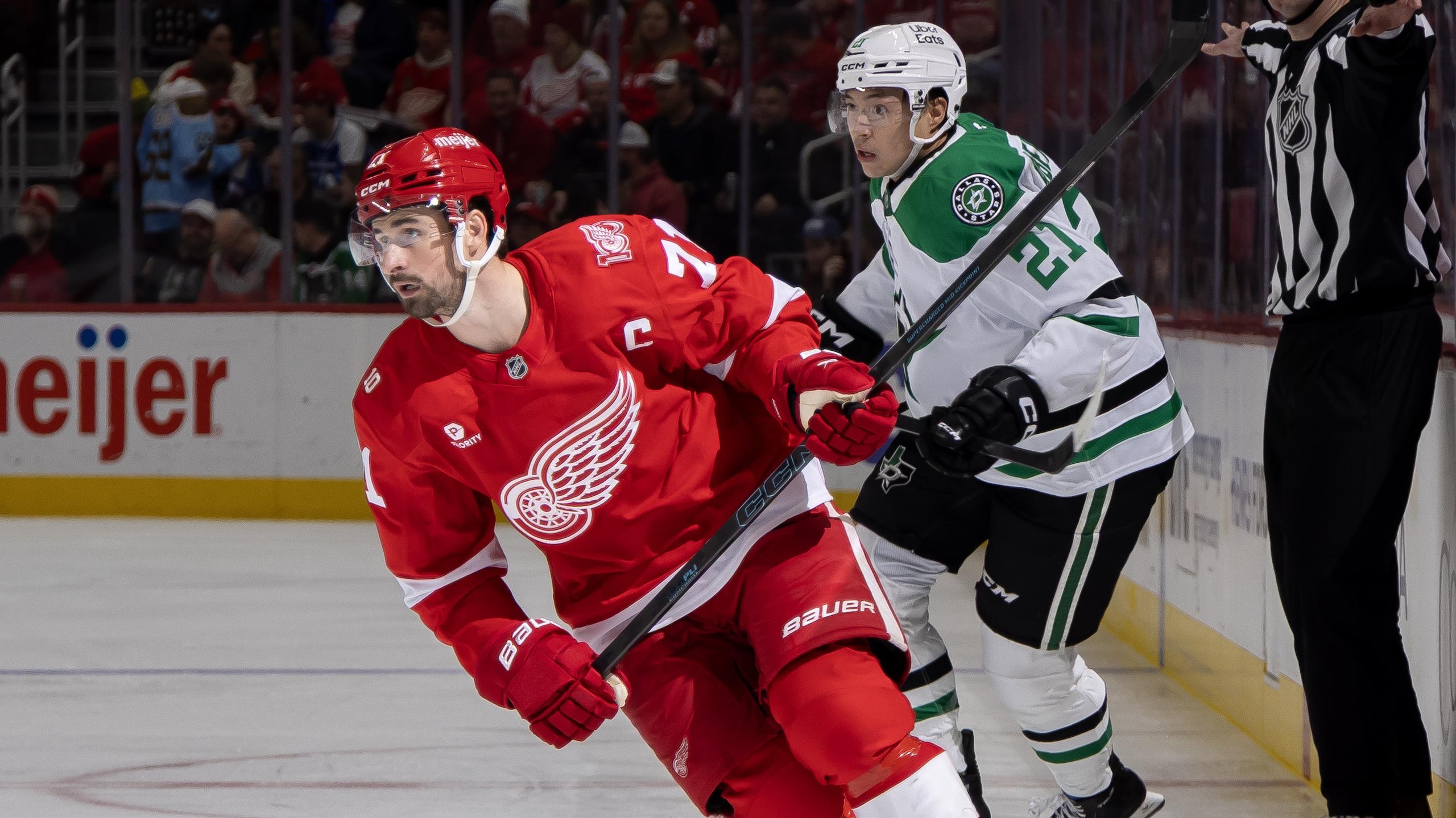Dallas Stars v Detroit Red Wings