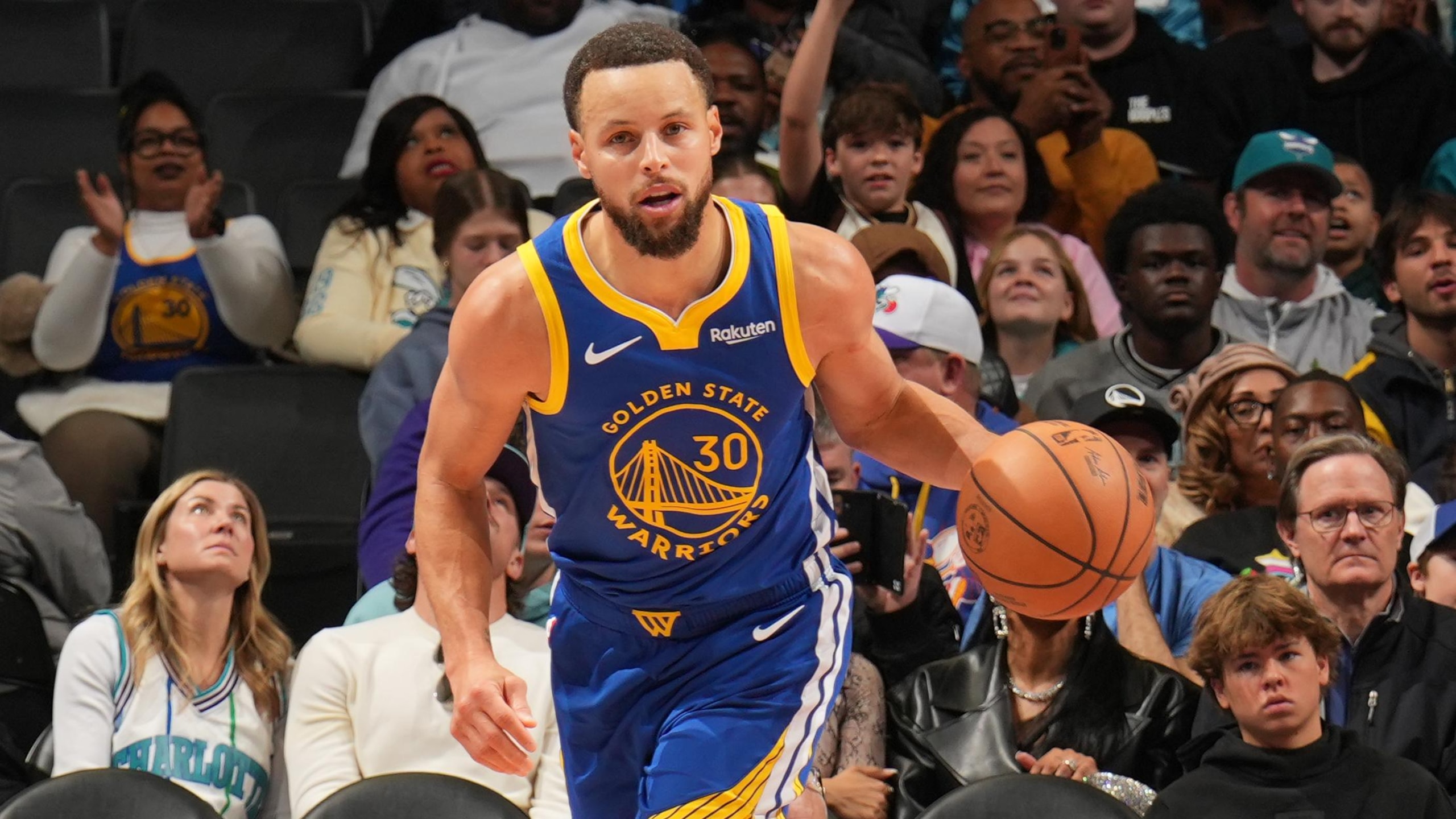Golden State Warriors v Charlotte Hornets