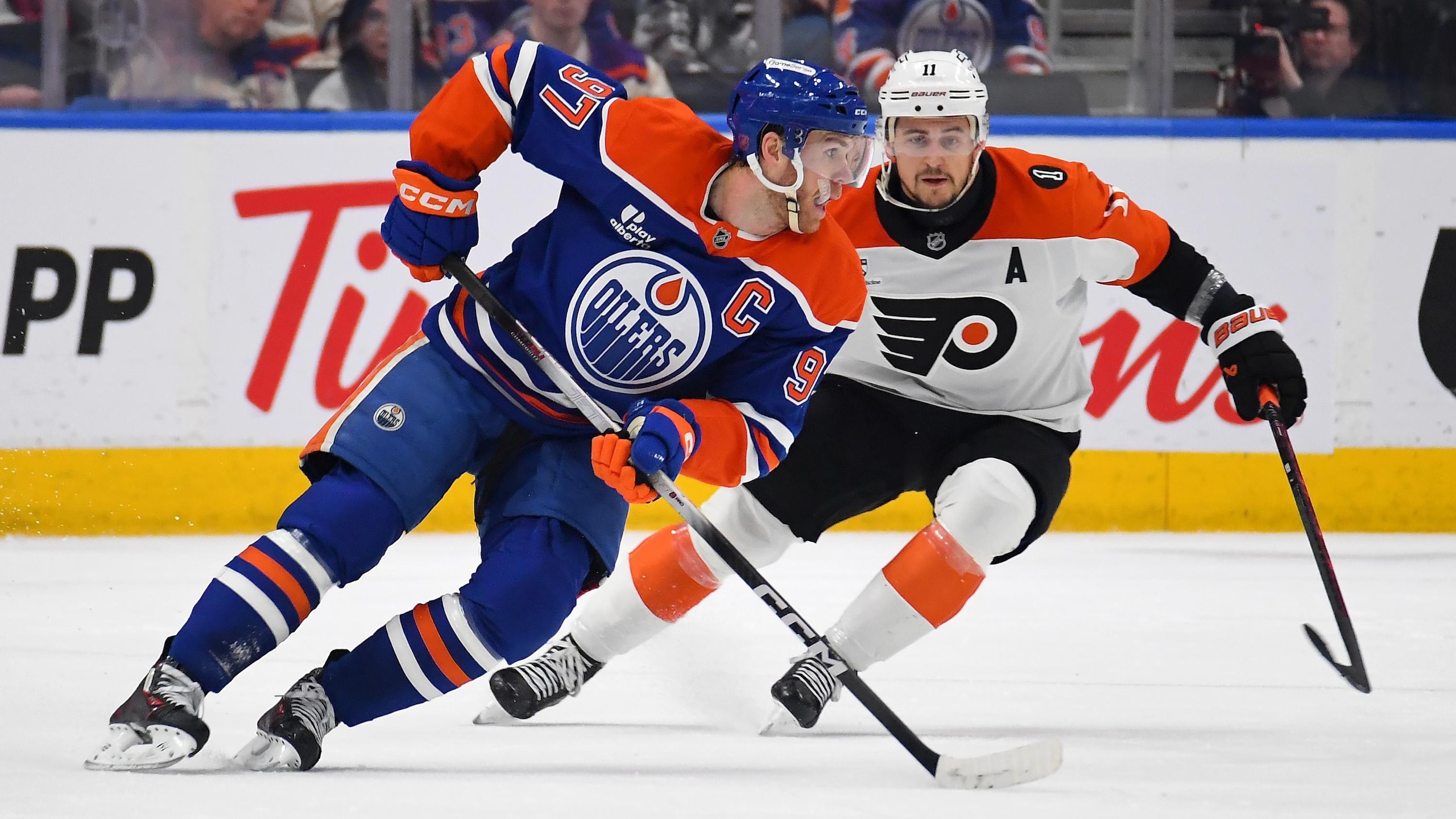 Philadelphia Flyers v Edmonton Oilers