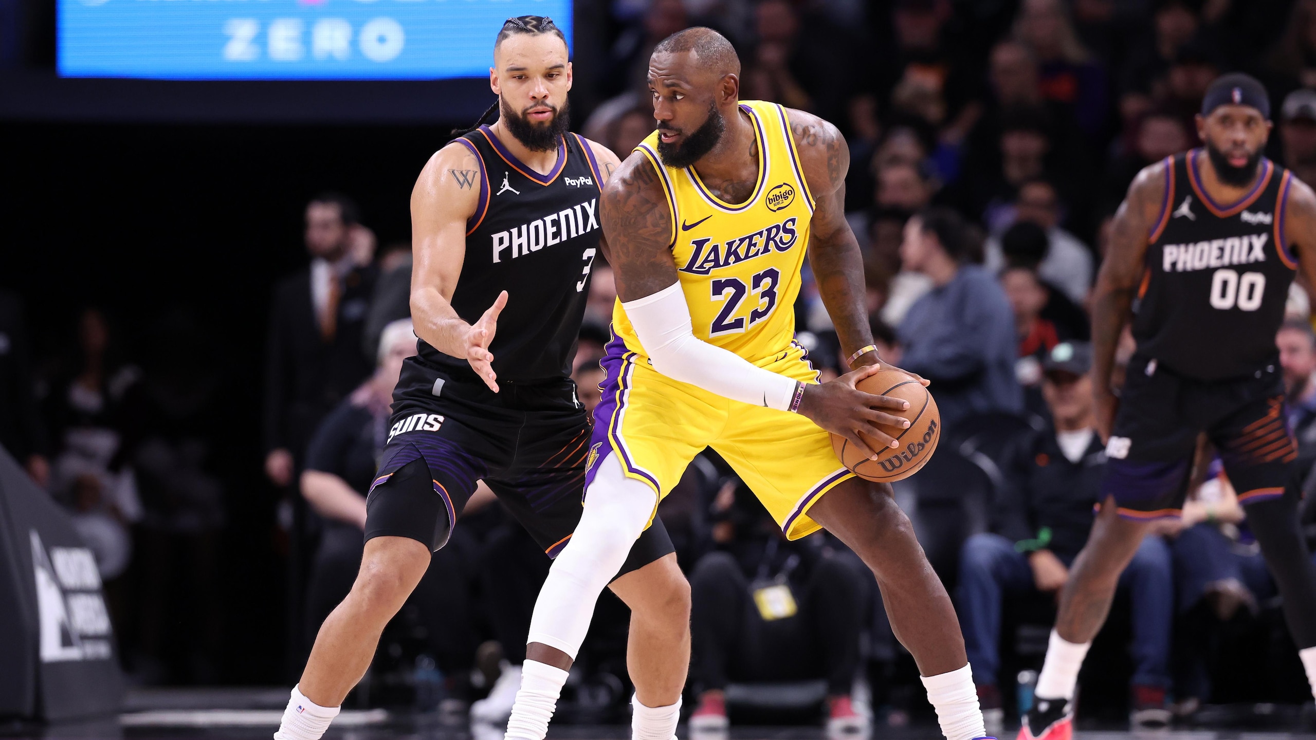 Los Angeles Lakers v Phoenix Suns