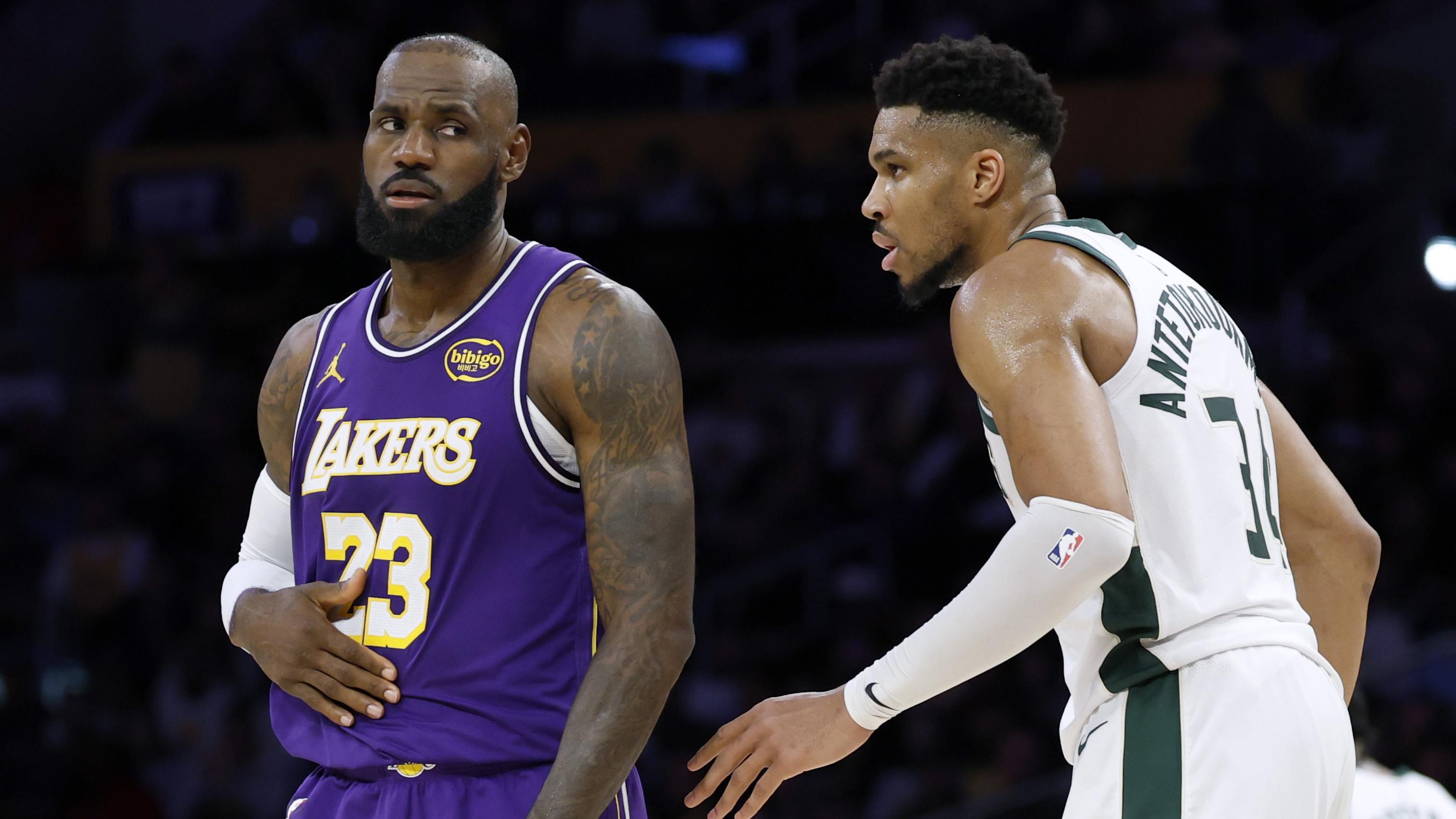 Milwaukee Bucks v Los Angeles Lakers