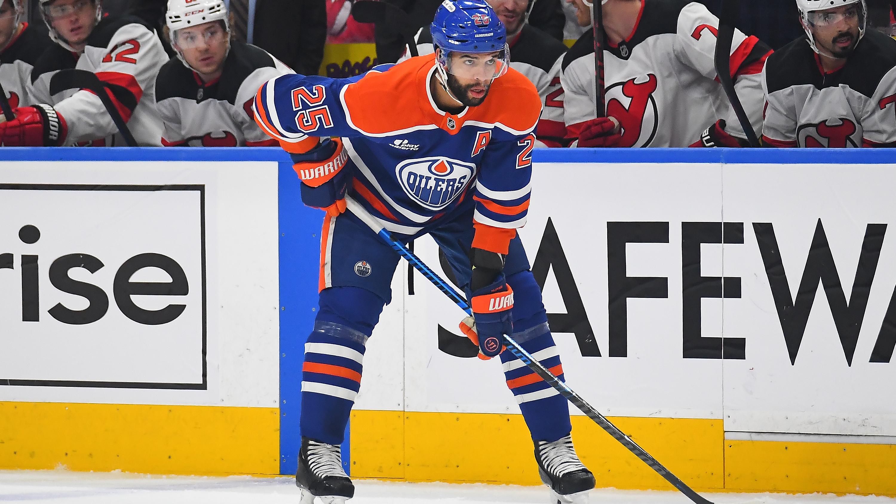 New Jersey Devils v Edmonton Oilers New Jersey Devils v Edmonton Oilers