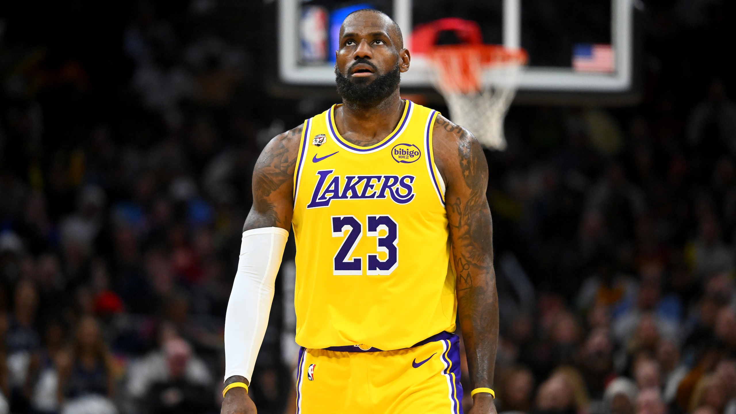 Los Angeles Lakers v Cleveland Cavaliers