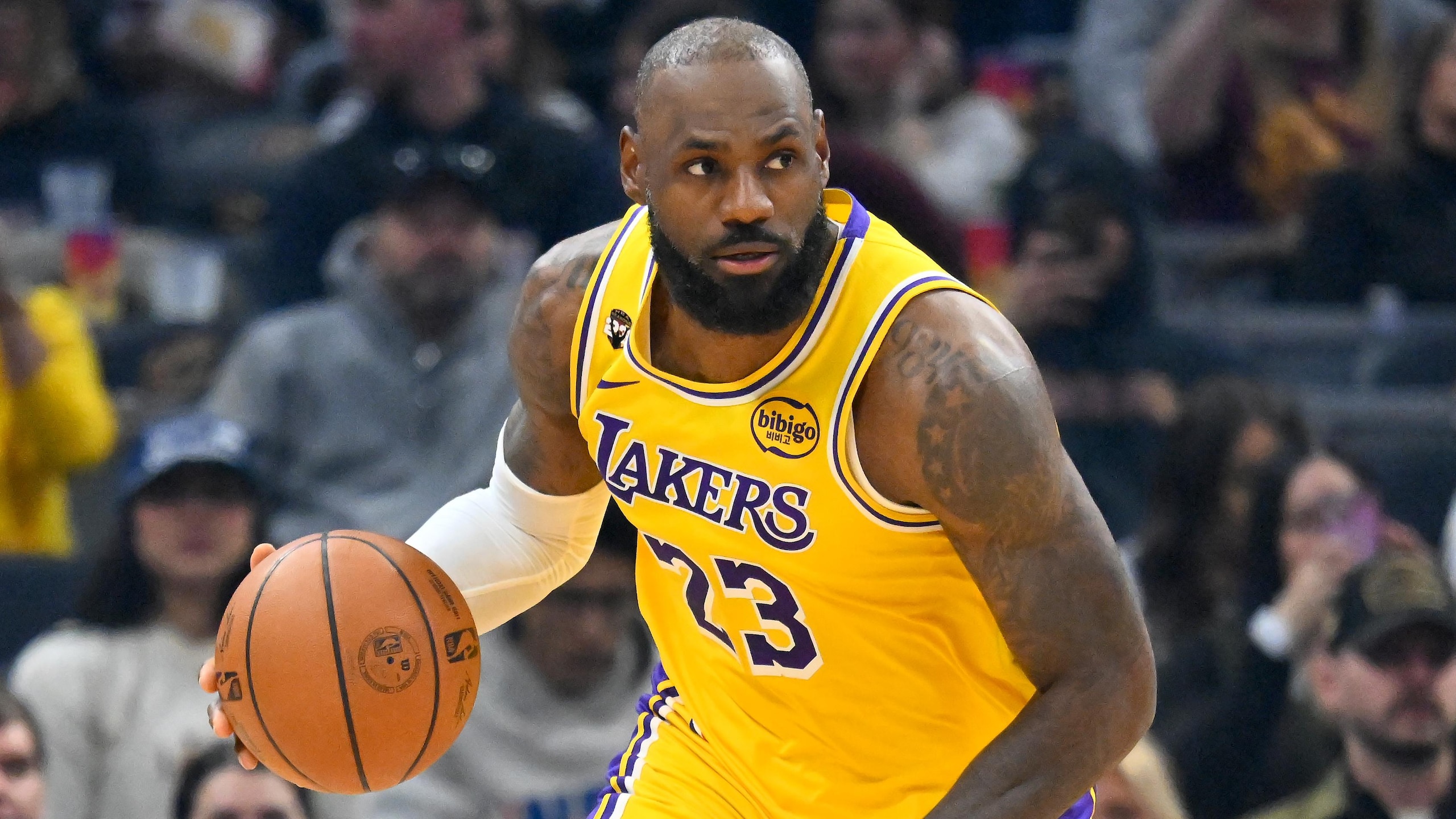 Los Angeles Lakers v Cleveland Cavaliers