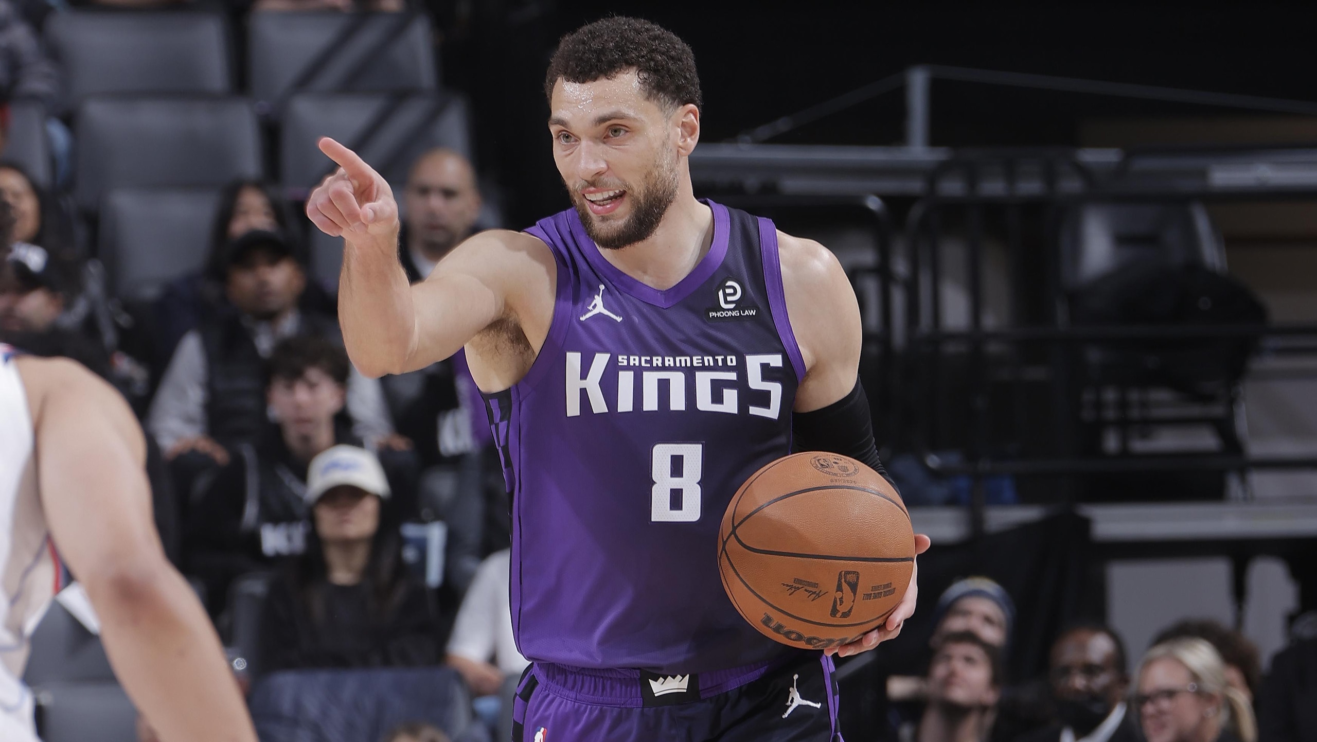 LA Clippers v Sacramento Kings