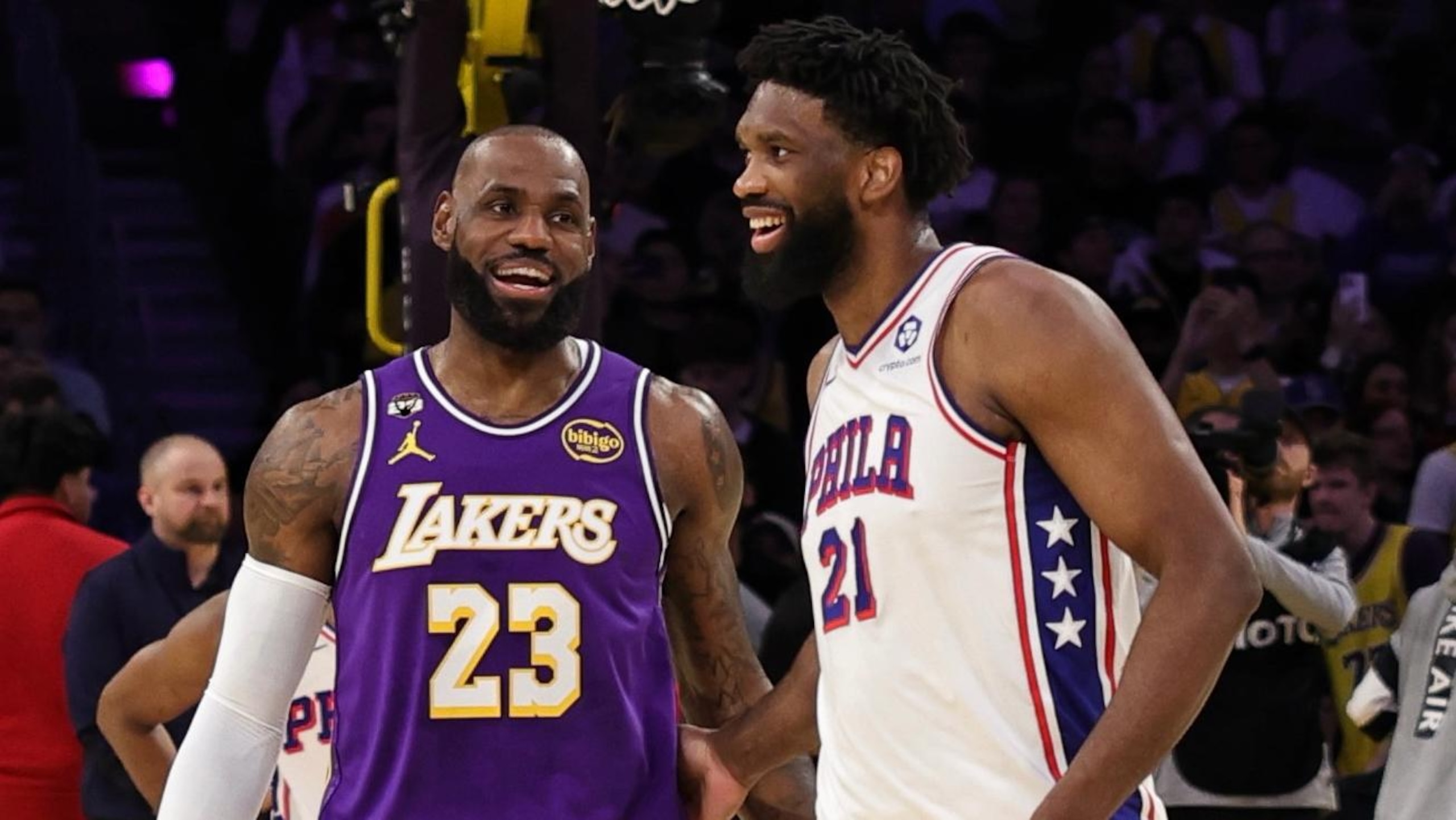 Philadelphia 76ers v Los Angeles Lakers