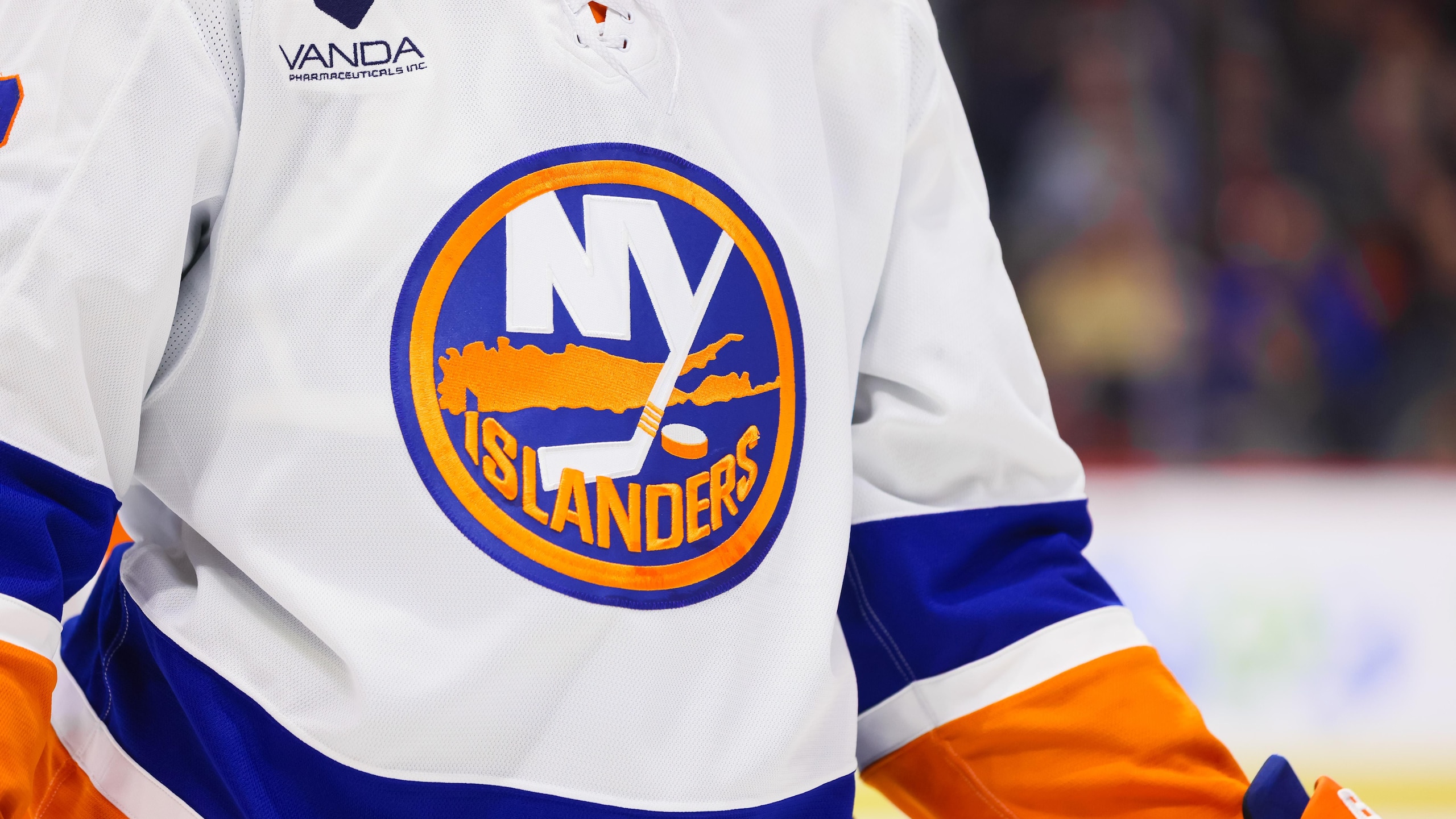 NHL: MAR 19 Islanders at Senators