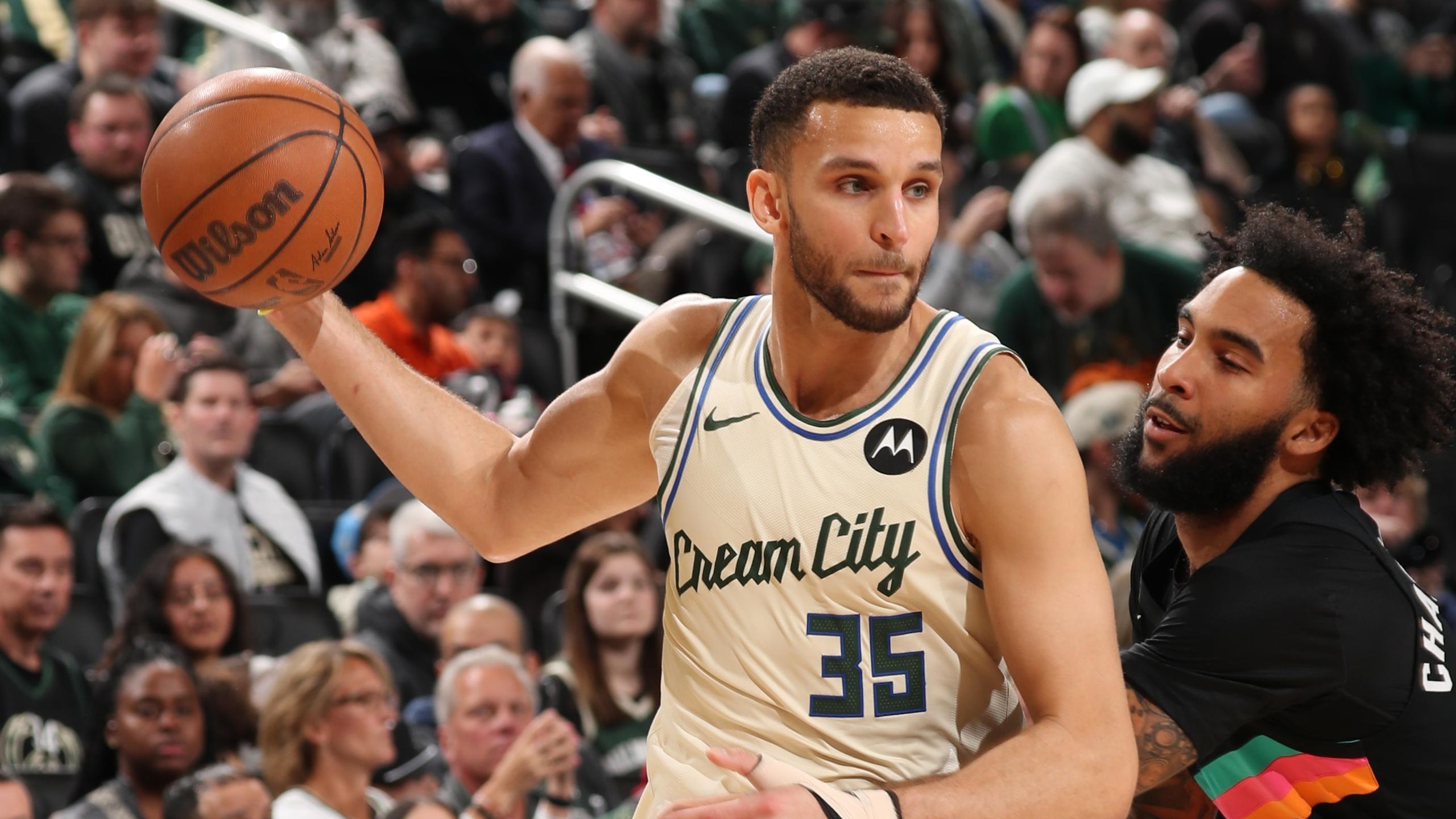 San Antonio Spurs v Milwaukee Bucks