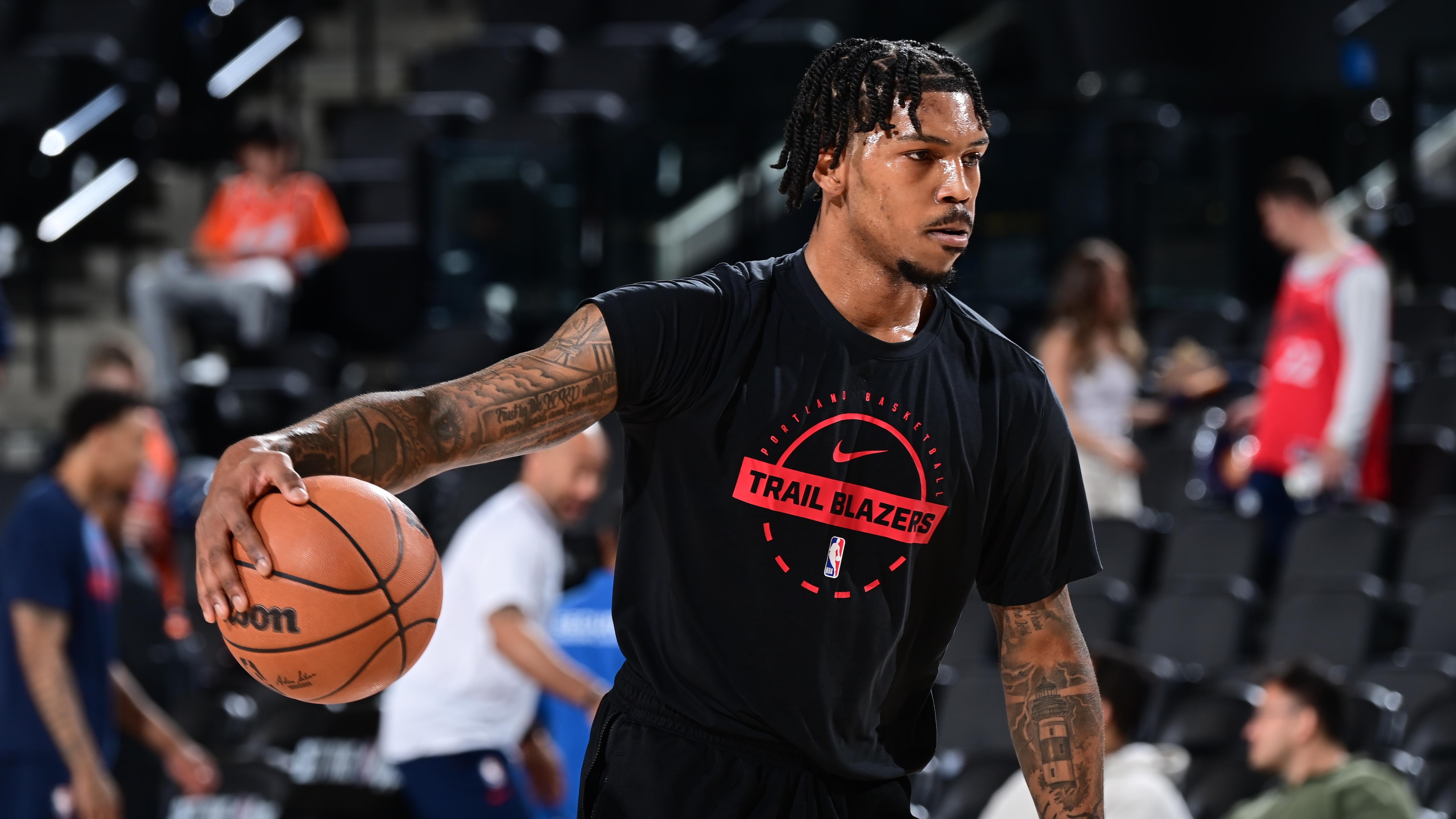Portland Trail Blazers v Los Angeles Clippers Portland Trail Blazers v Los Angeles Clippers