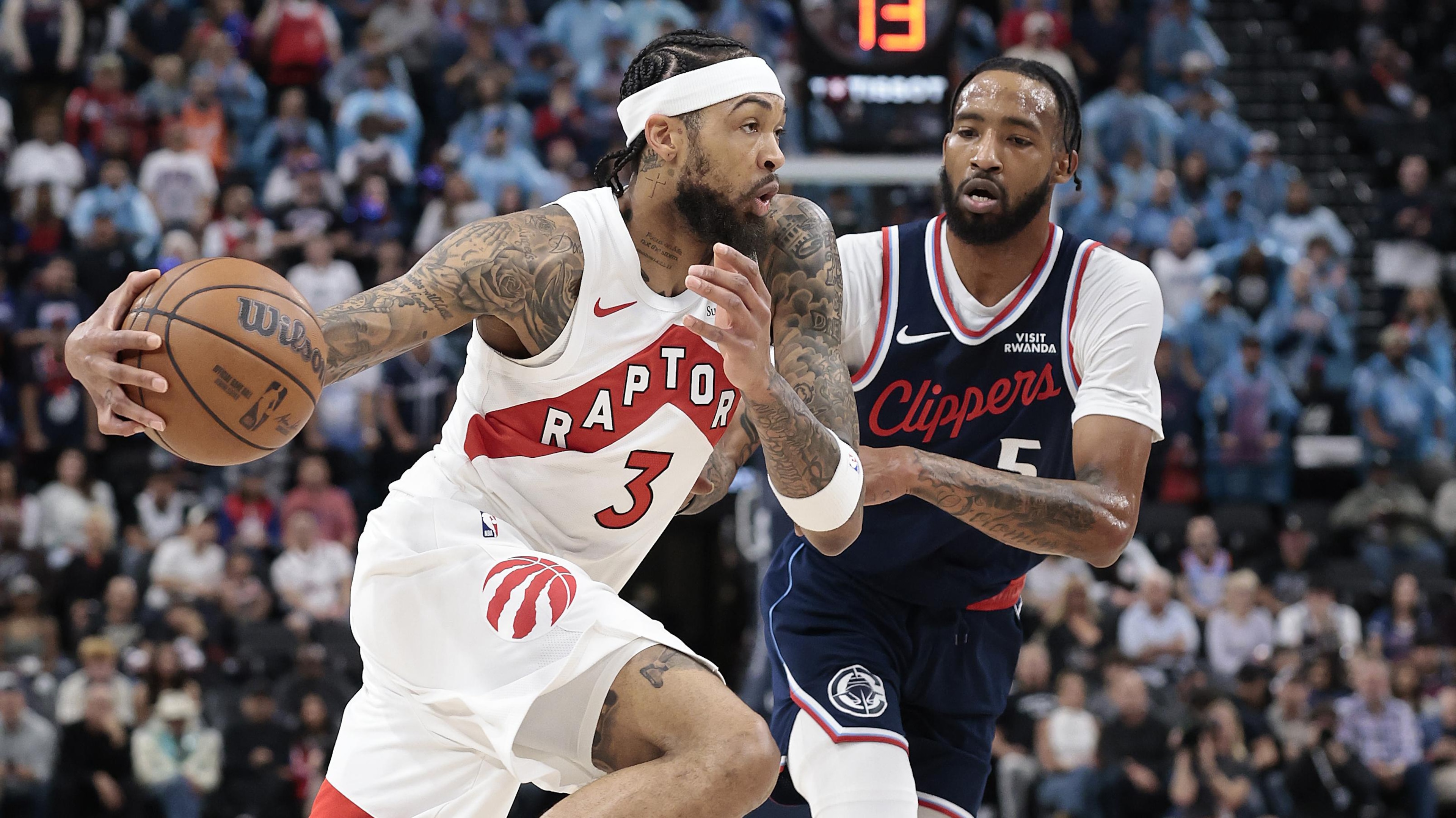 Toronto Raptors v Los Angeles Clippers Toronto Raptors v Los Angeles Clippers