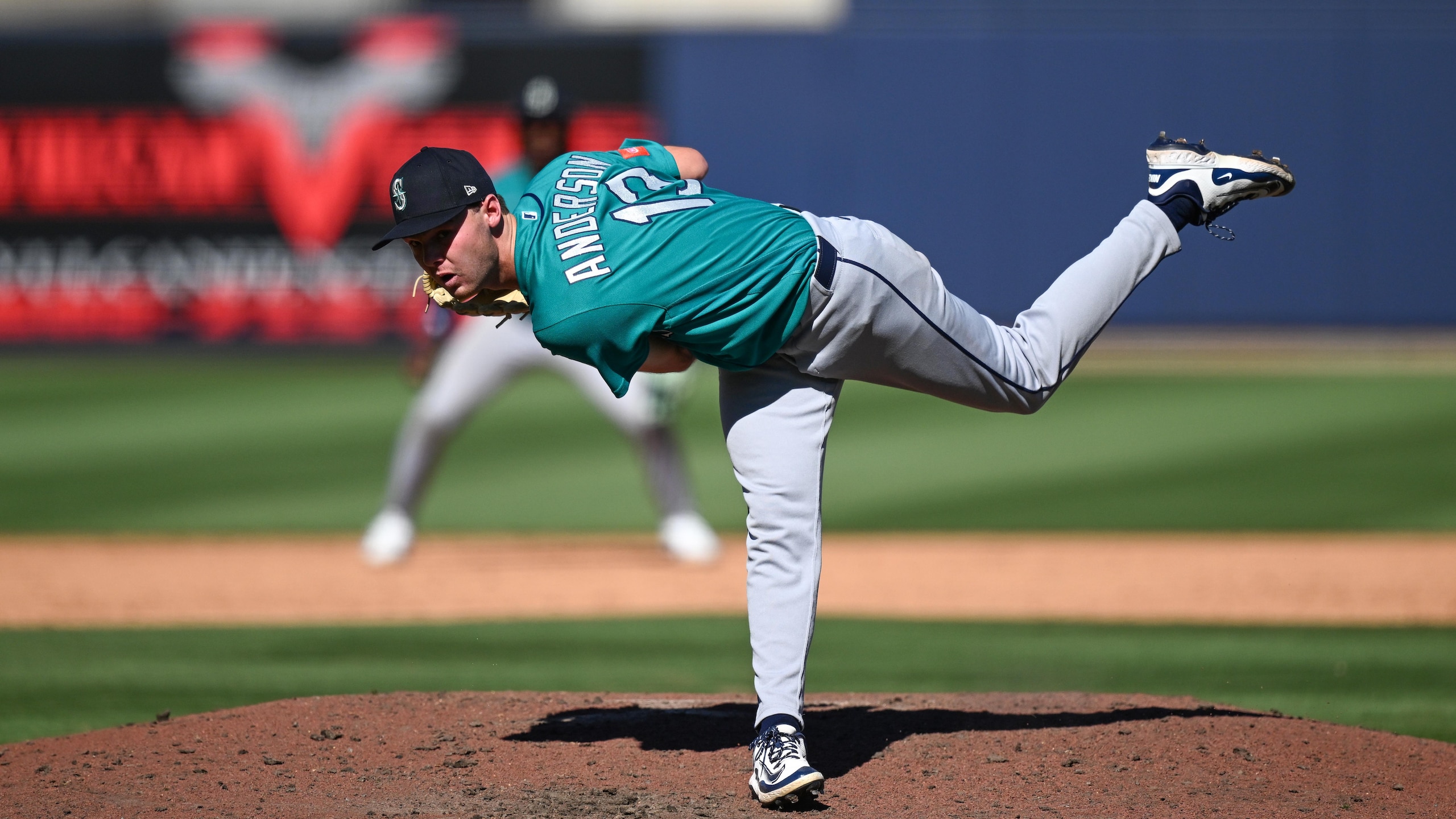 Spring Breakout - Seattle Mariners v Milwaukee Brewers