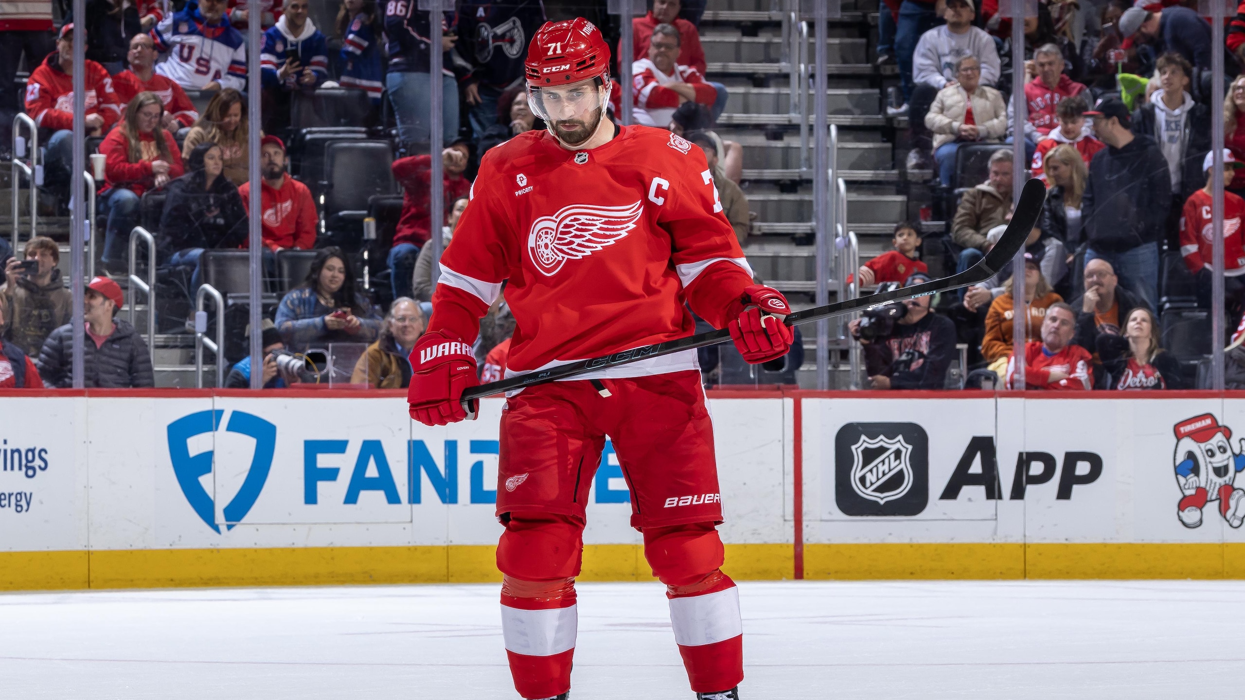 Columbus Blue Jackets v Detroit Red Wings Columbus Blue Jackets v Detroit Red Wings