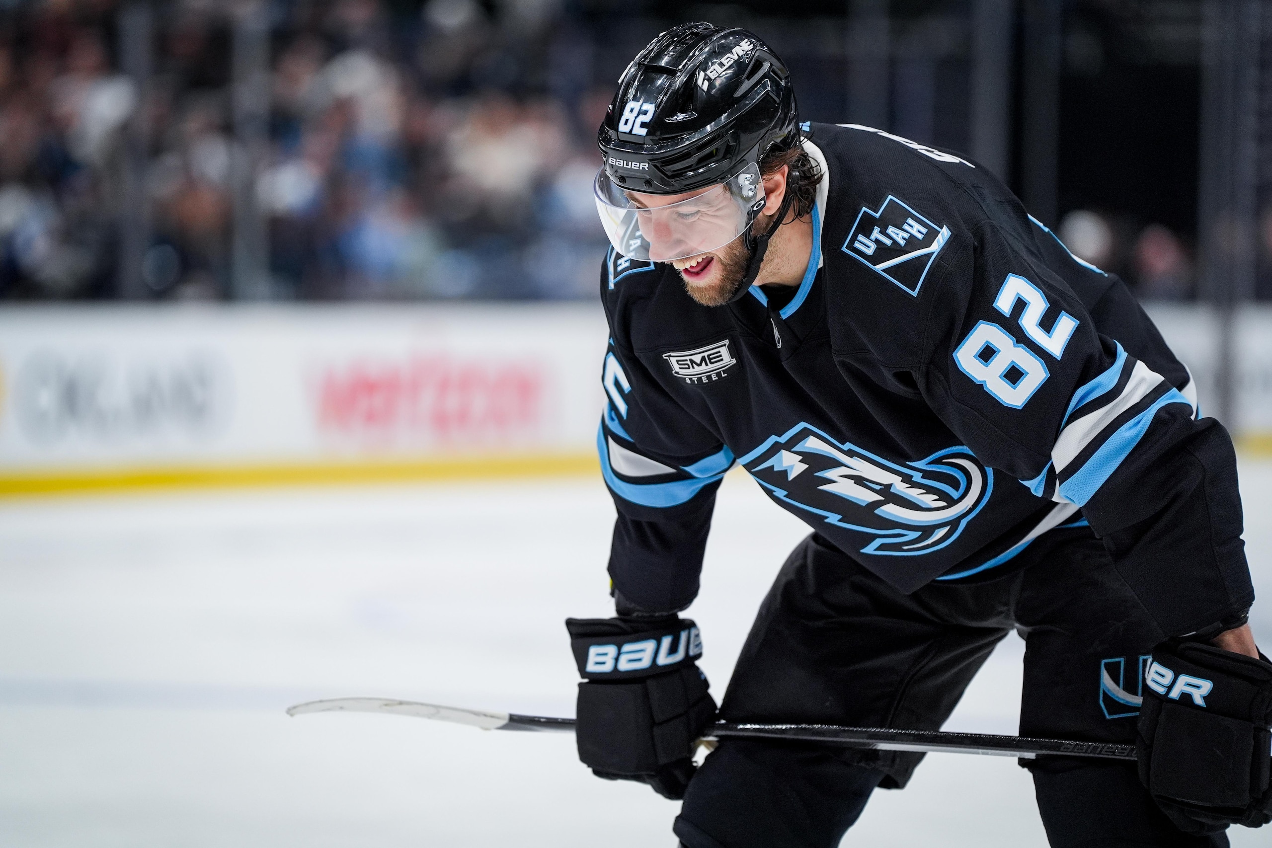 Winnipeg Jets v Utah Mammoth
