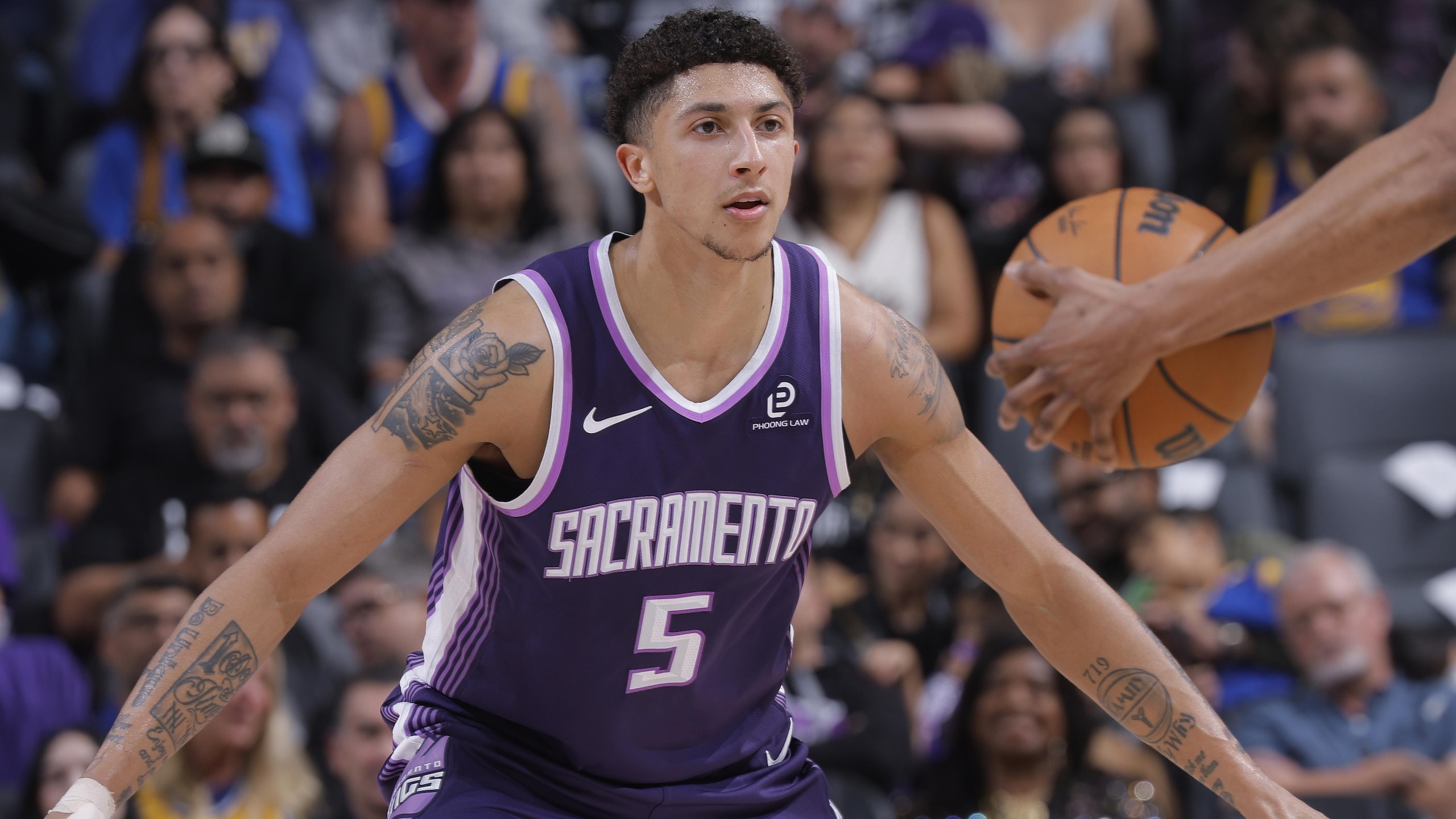 Golden State Warriors v Sacramento Kings
