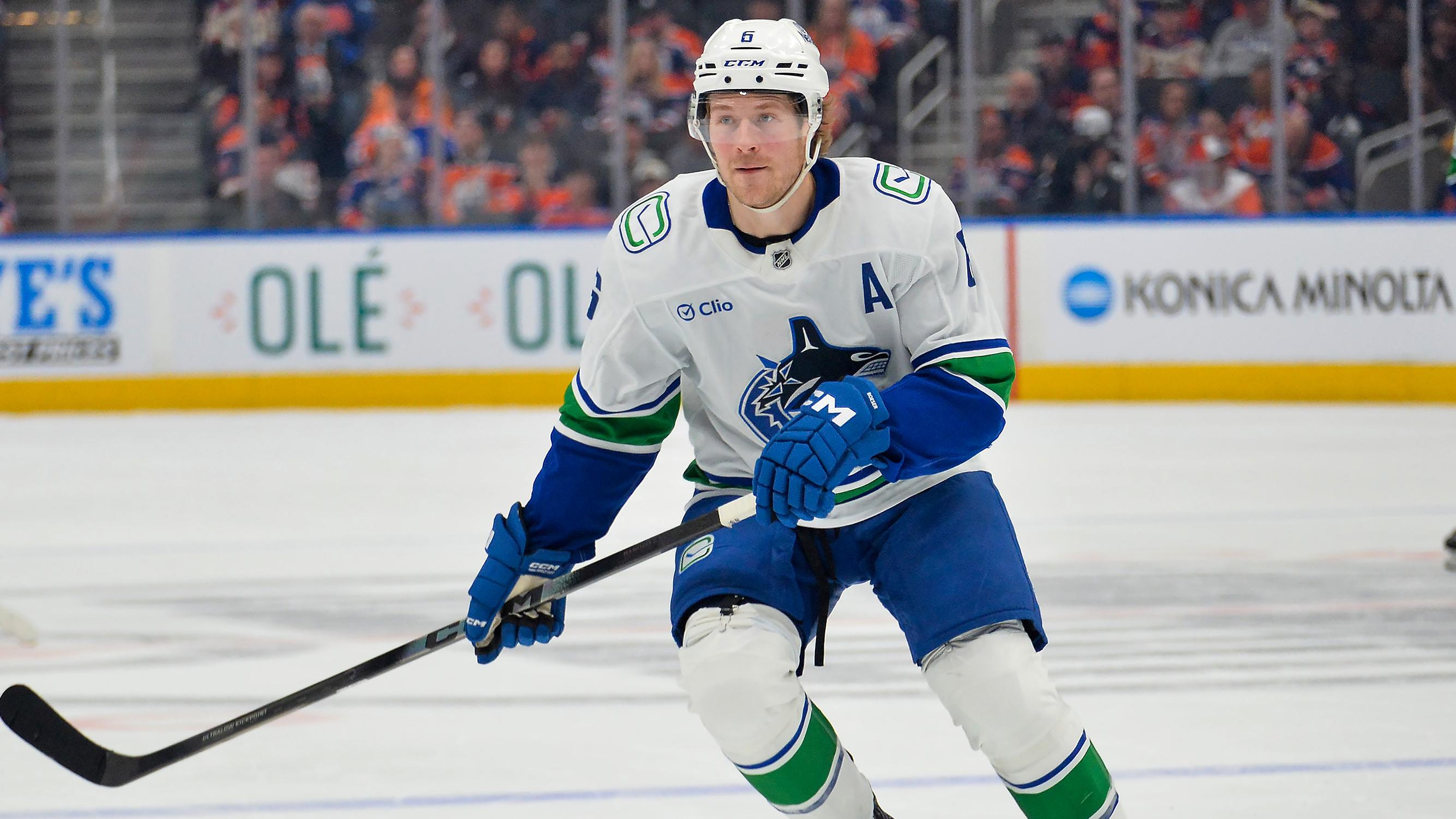 Vancouver Canucks v Edmonton Oilers