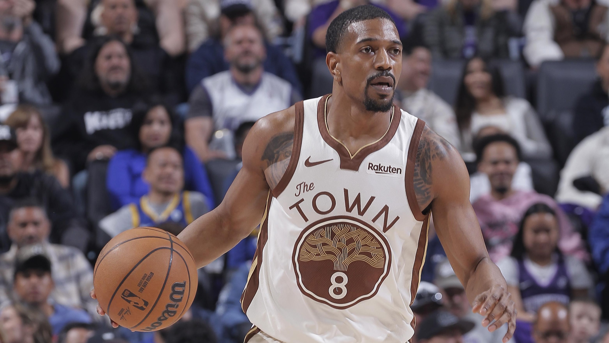 Golden State Warriors v Sacramento Kings