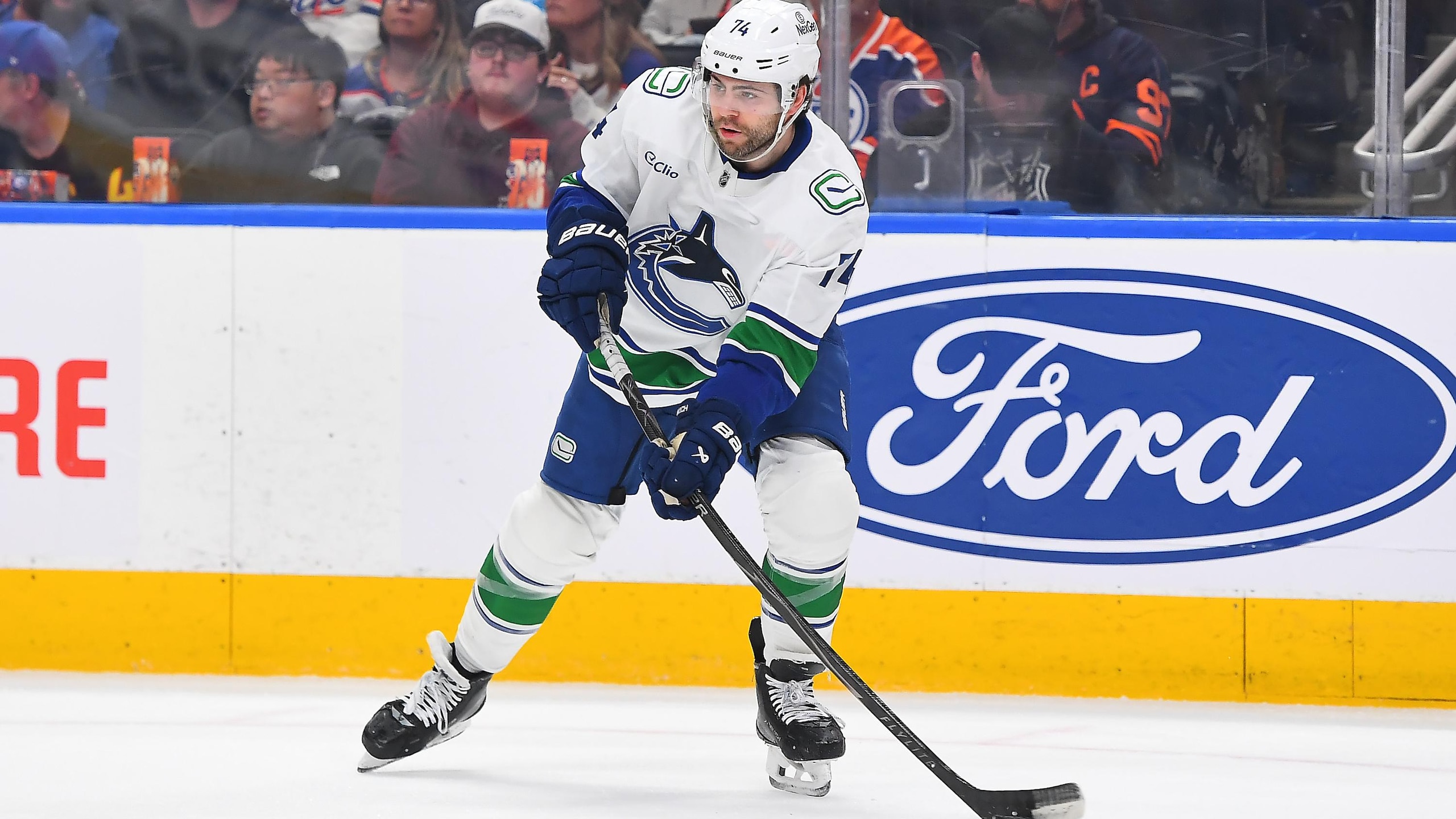 Vancouver Canucks v Edmonton Oilers Vancouver Canucks v Edmonton Oilers
