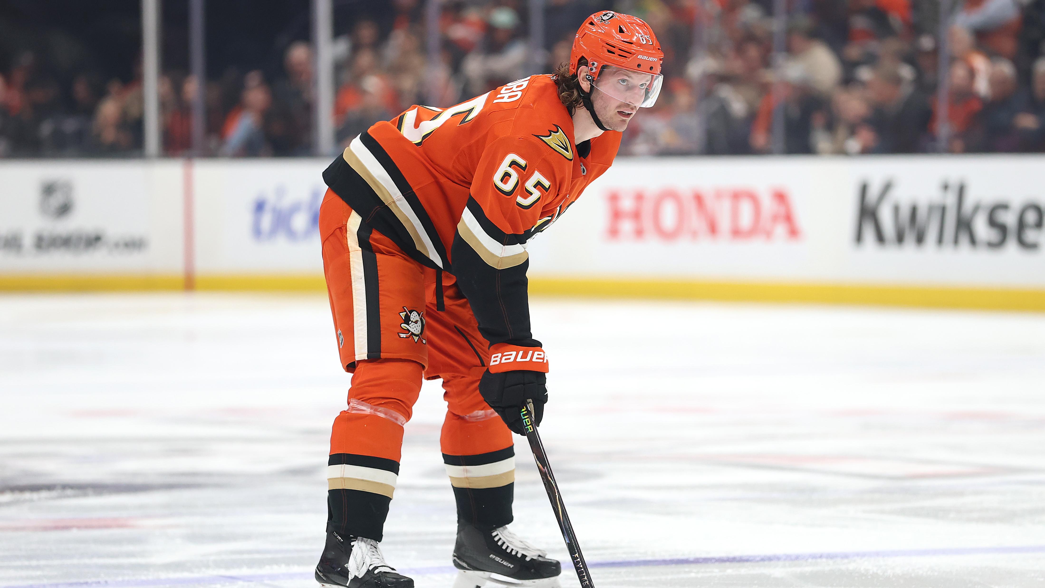 Vancouver Canucks v Anaheim Ducks