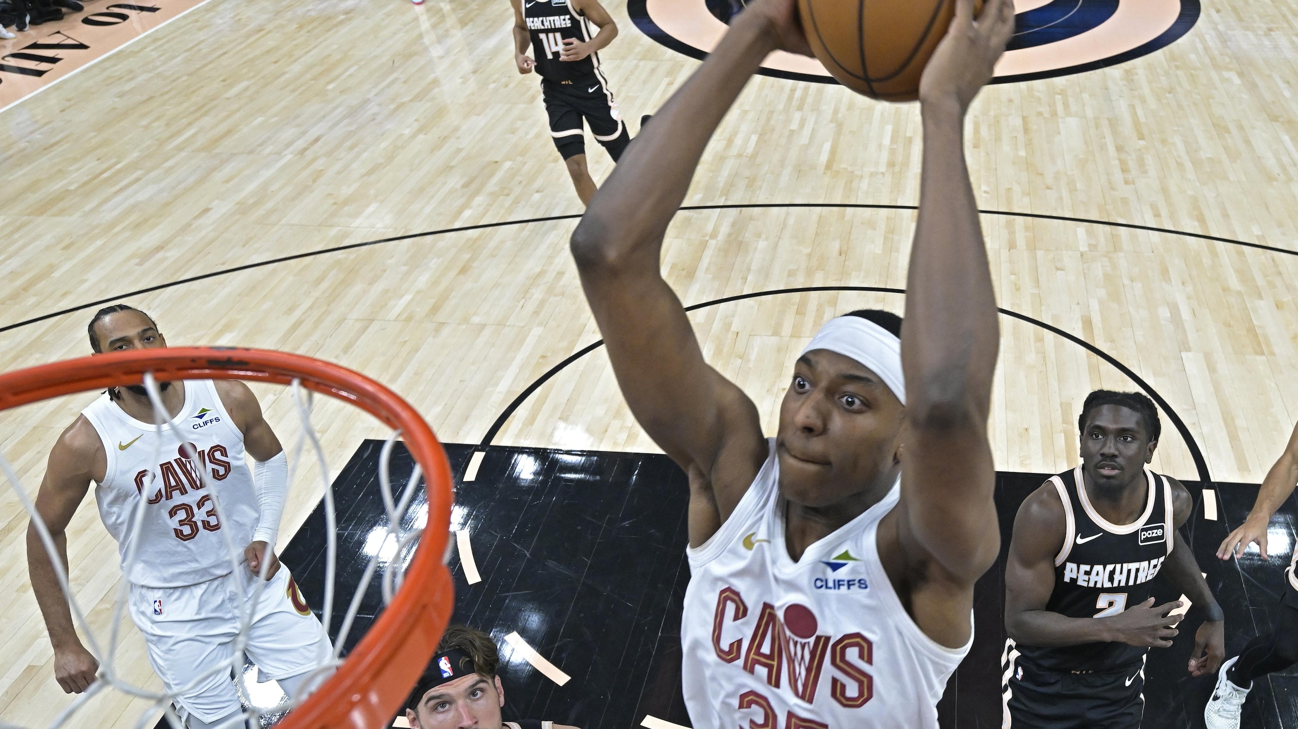 Cleveland Cavaliers v Atlanta Hawks