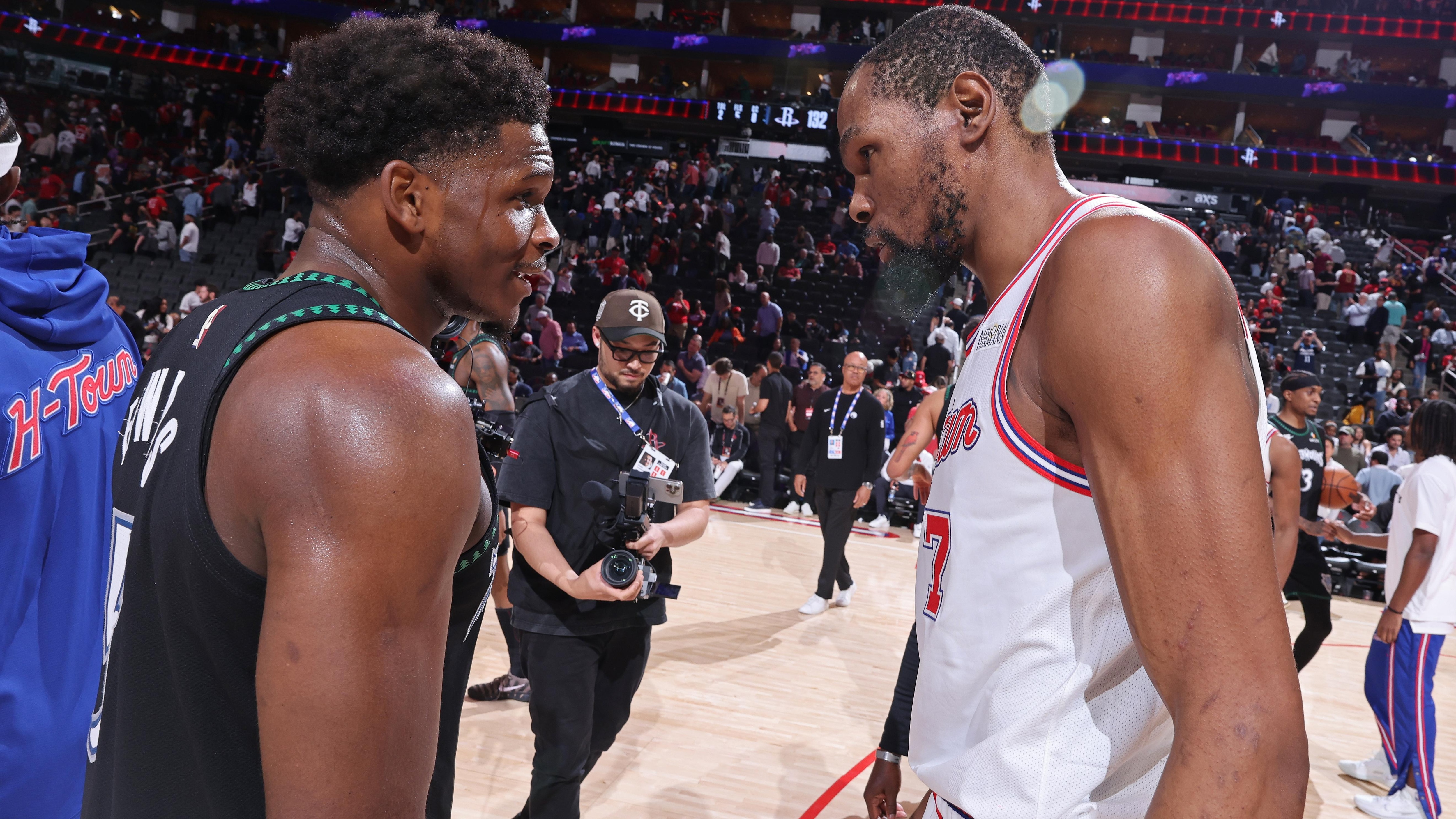 Minnesota TImberwolves v Houston Rockets