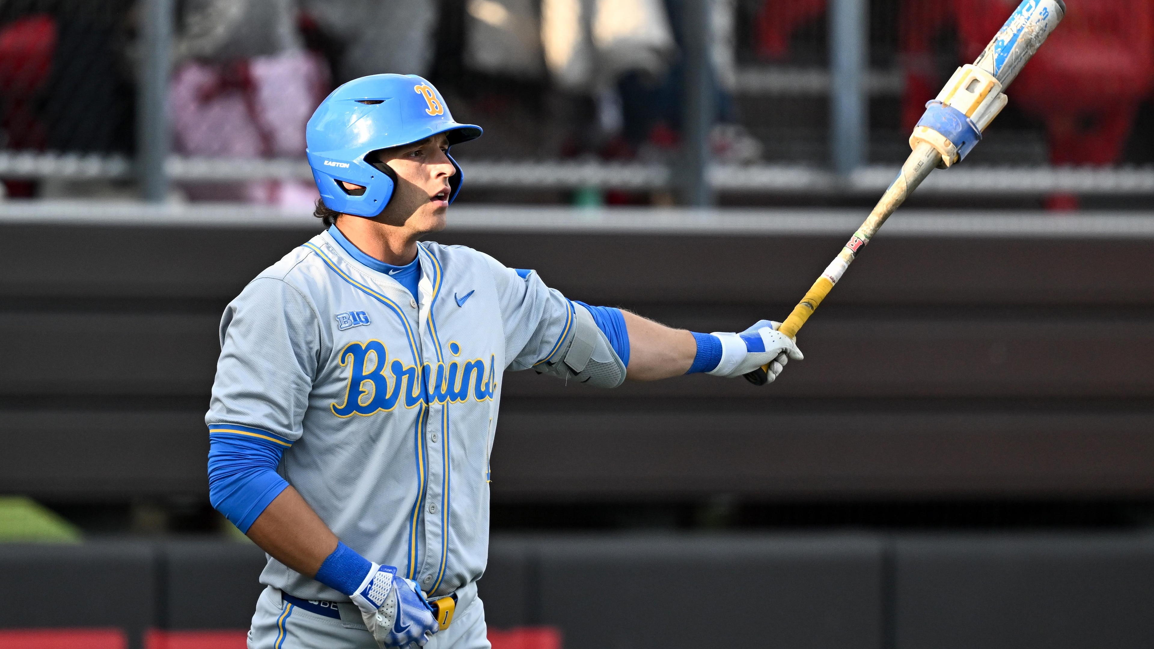 UCLA Bruins v Rutgers Scarlet Knights