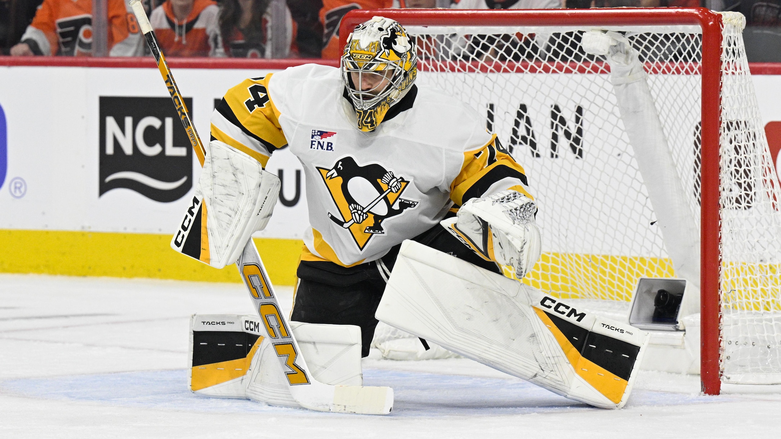 NHL: APR 22 Playoffs First Round Penguins at Flyers
