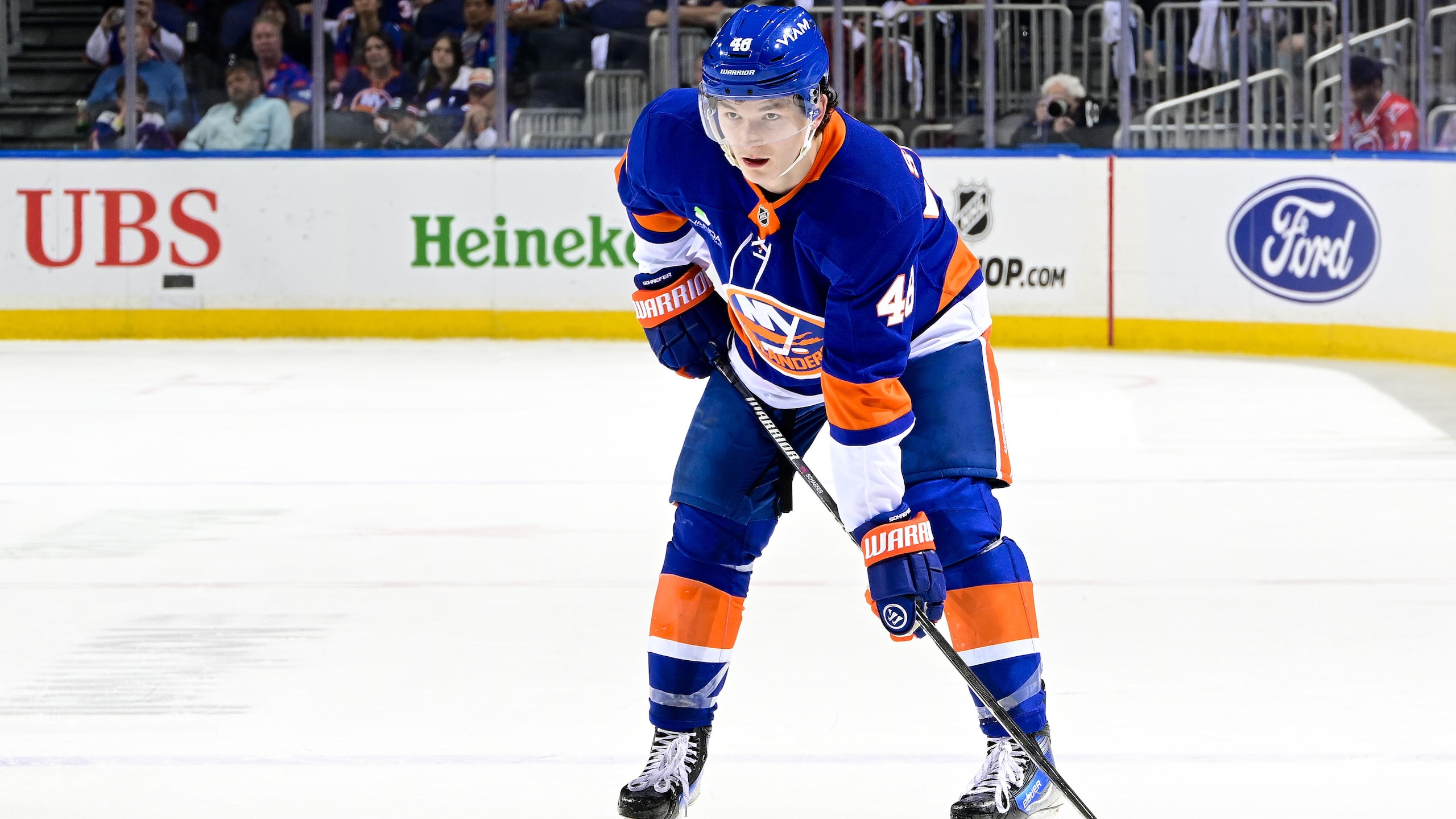 Carolina Hurricanes v New York Islanders