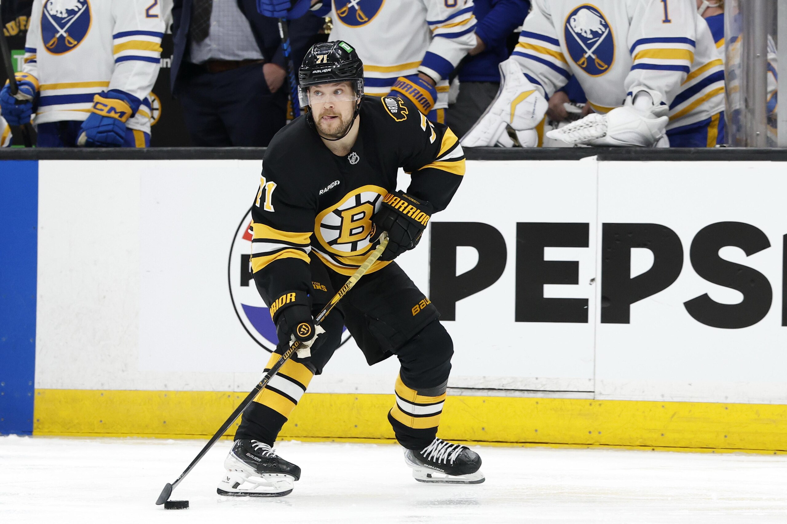 NHL: APR 23 Playoffs First Round Sabres at Bruins