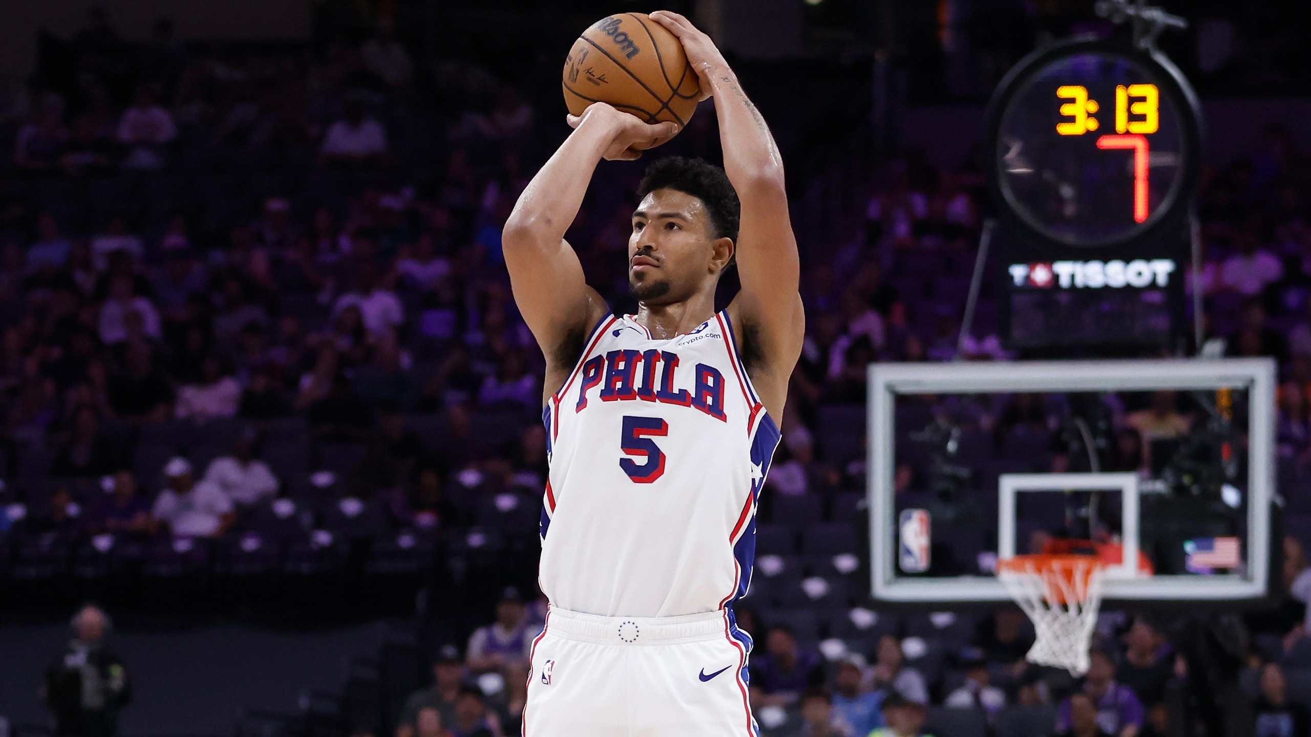 Philadelphia 76ers v Sacramento Kings Philadelphia 76ers v Sacramento Kings