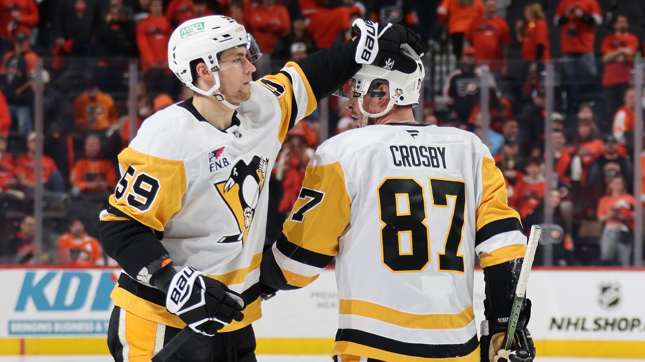 Pittsburgh Penguins v Philadelphia Flyers - Game Four