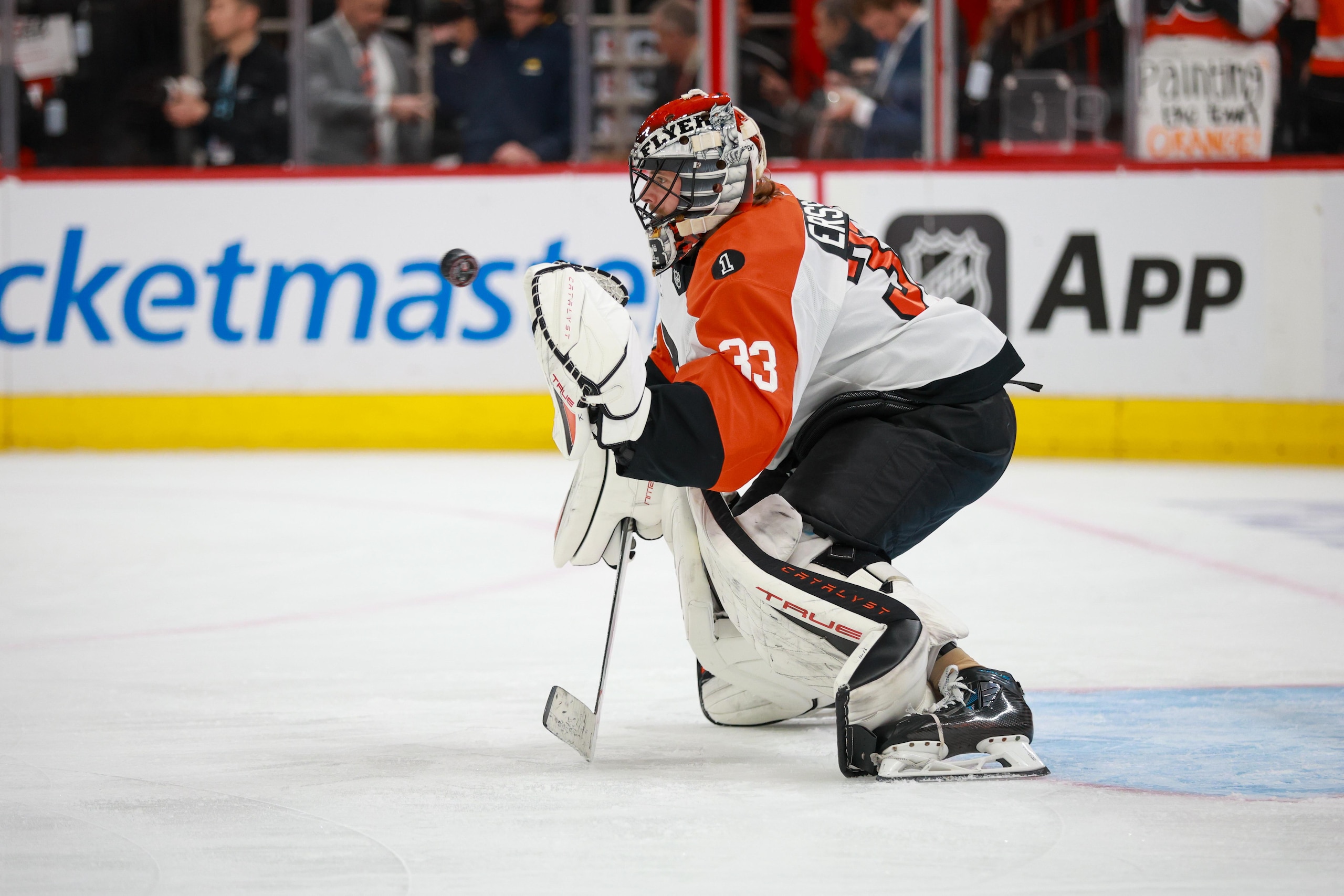 NHL: MAY 02 Playoffs Second Round Flyers at Hurricanes